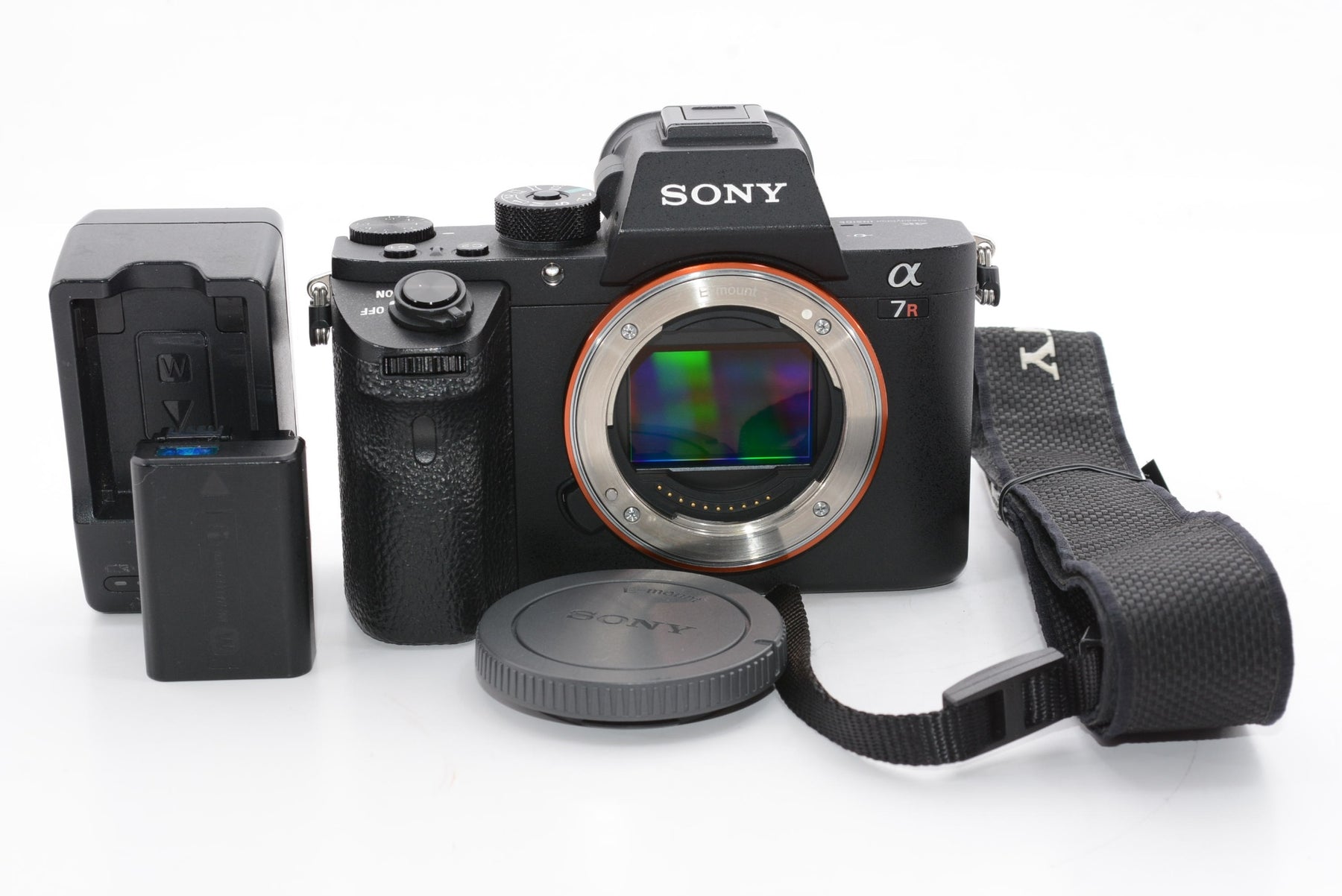 【外観並級】ソニー SONY フルサイズミラーレス一眼 α7RM2 ボディ ILCE-7RM2