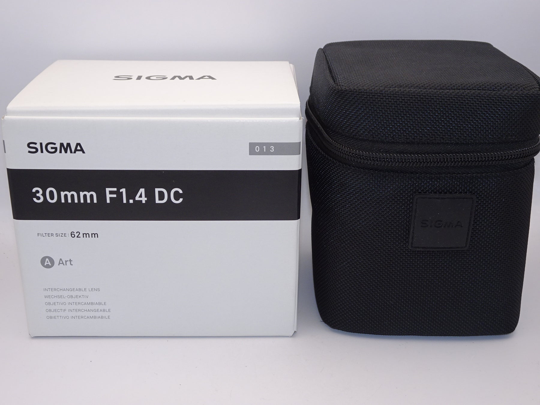 【外観特上級】SIGMA 単焦点レンズ Art 30mm F1.4 DC HSM キヤノン用 APS-C専用