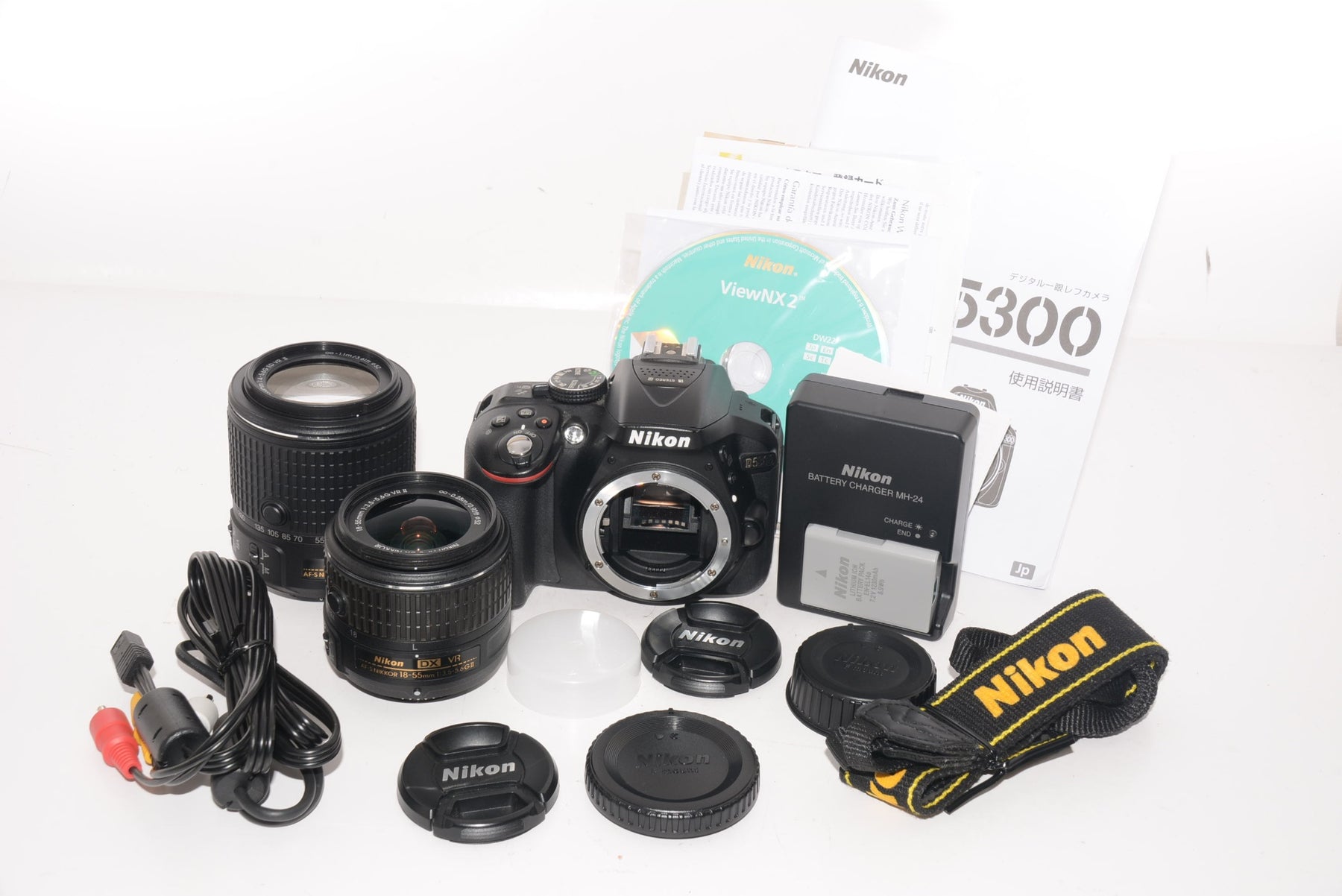 【外観並級】Nikon デジタル一眼レフカメラ D5300 ダブルズームキット2 ブラック