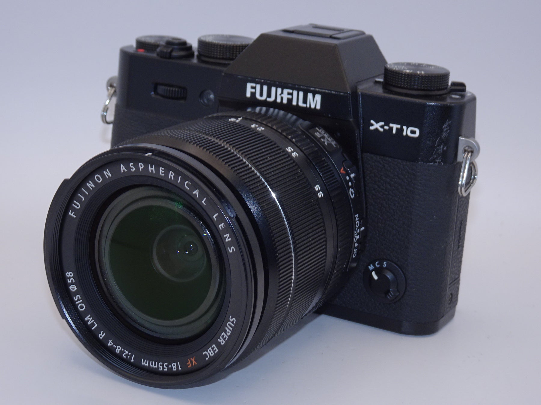 【外観並級】FUJIFILM ミラーレス一眼 X-T10 レンズキット ブラック