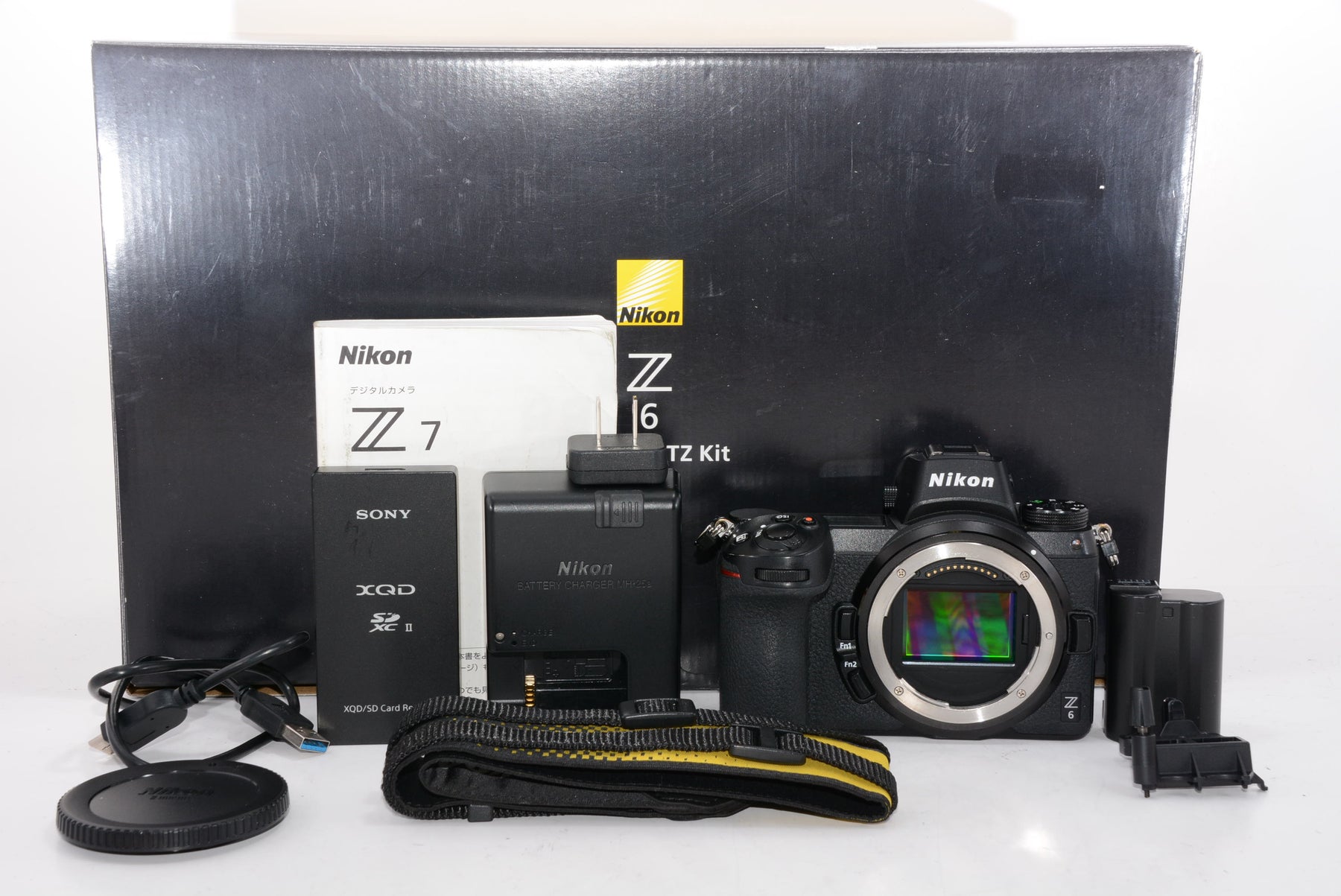 【外観特上級】Nikon ミラーレスカメラ 一眼 Z6 ボディ