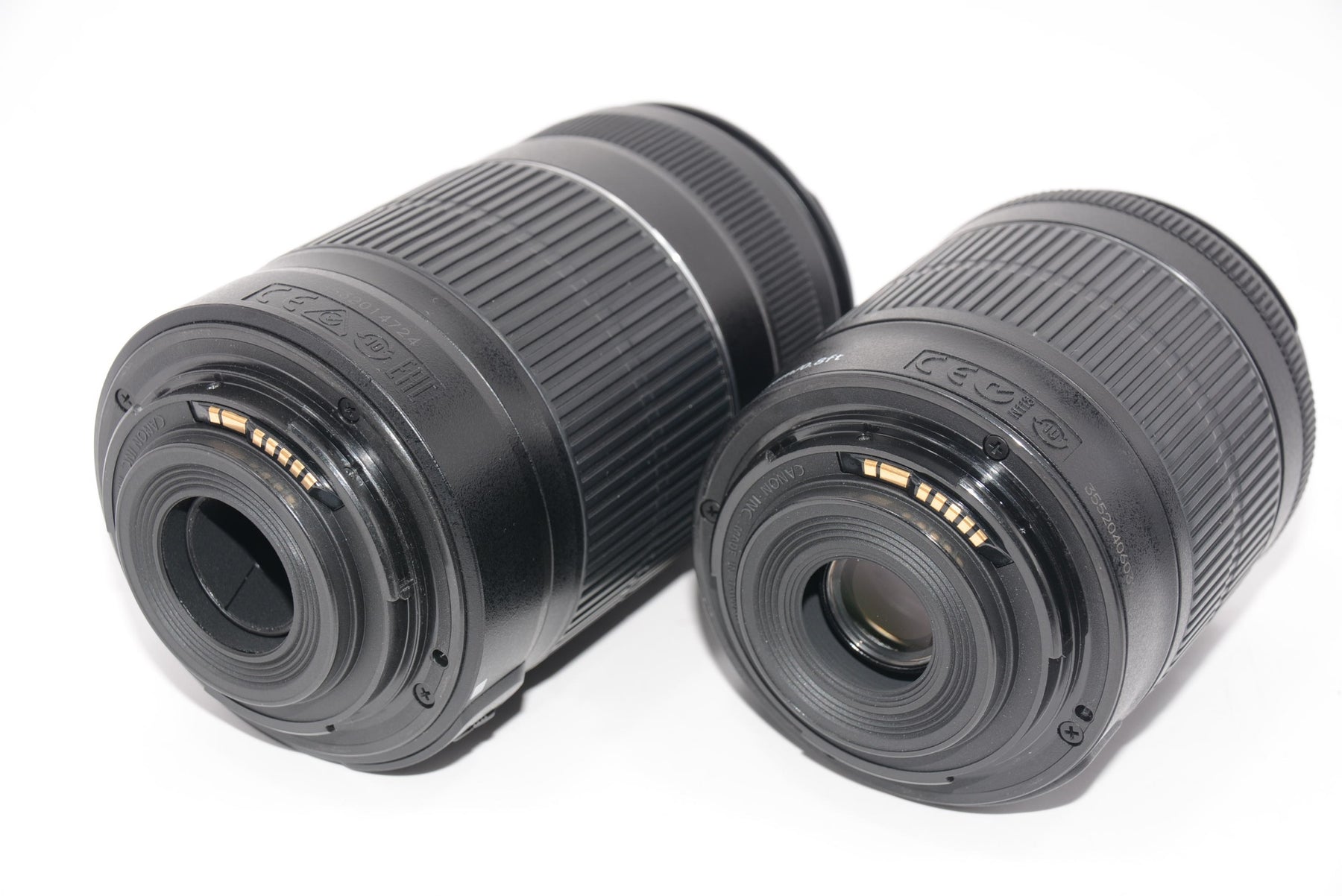 【外観特上級】Canon デジタル一眼レフカメラ EOS Kiss X7 ダブルズームキット EF-S18-55mm/EF-S55-250mm付属 KISSX7-WKIT