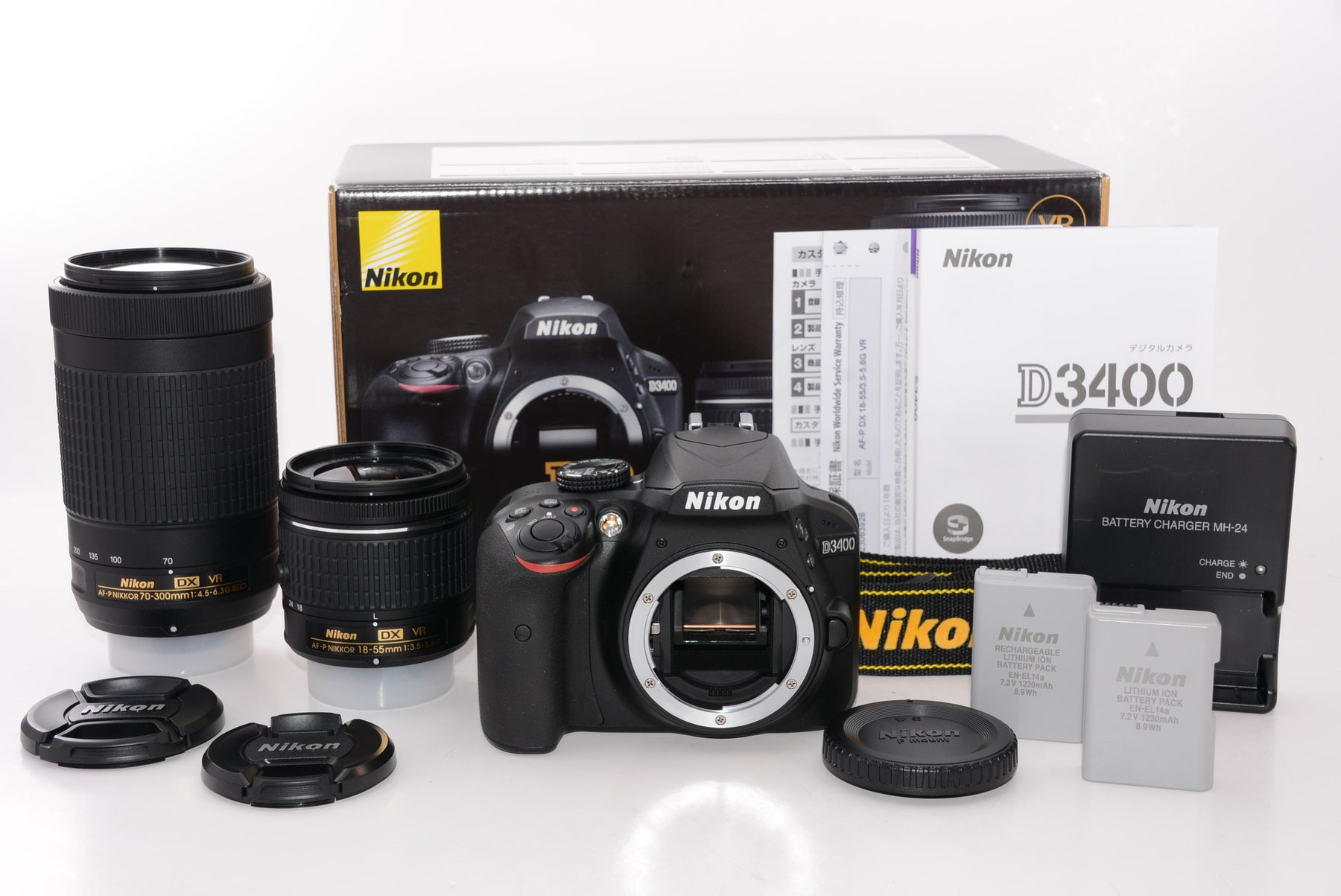 【外観特上級】Nikon デジタル一眼レフカメラ D3400 ダブルズームキット ブラック D3400WZBK