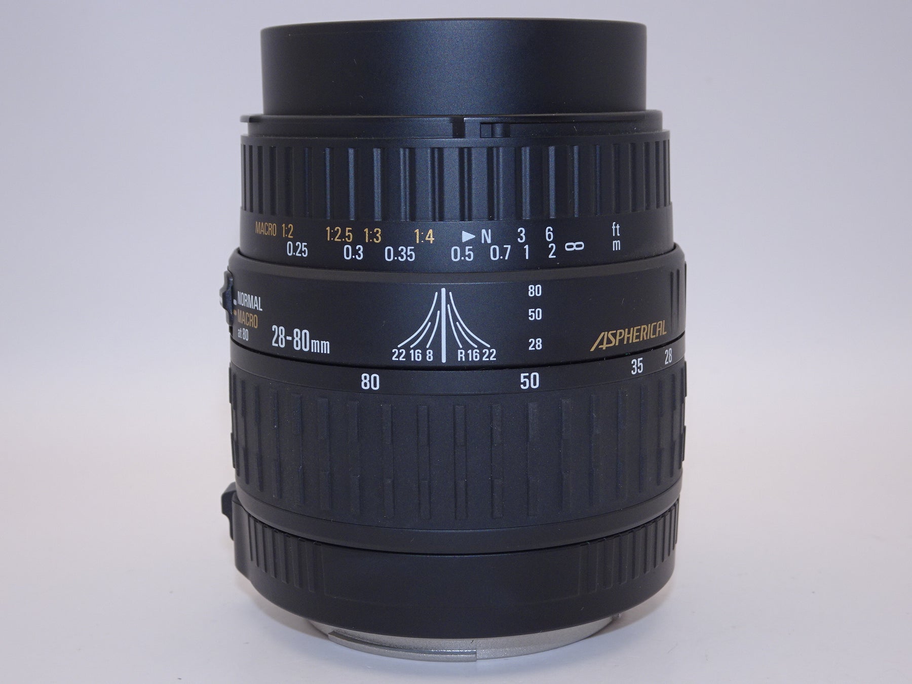 【外観特上級】SIGMA ZOOM 28-80mm F3.5-5.6 MACRO Ⅱ キャノン用