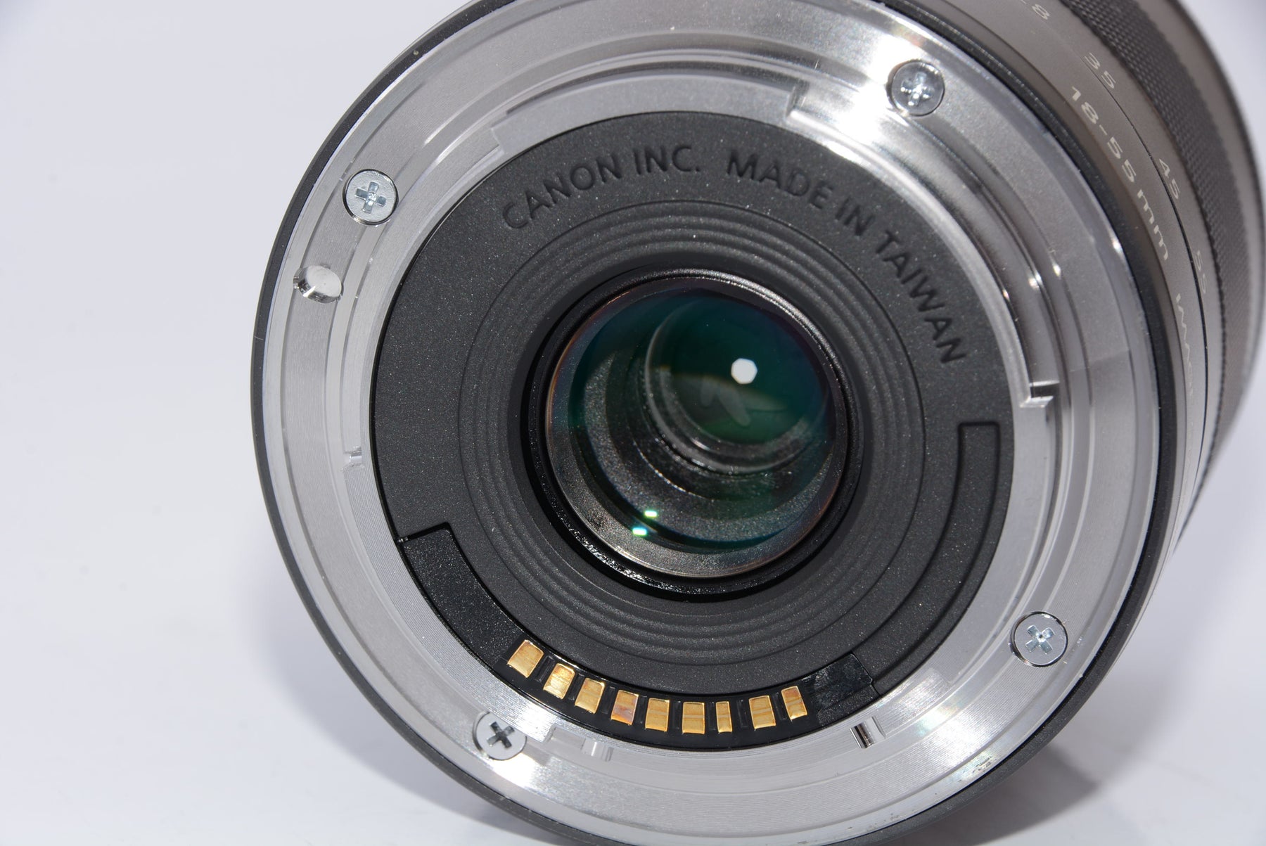 【外観特上級】Canon ミラーレス一眼カメラ EOS M3 レンズキット(ブラック) EF-M18-55mm F3.5-5.6 IS STM 付属 EOSM3BK-1855ISSTMLK