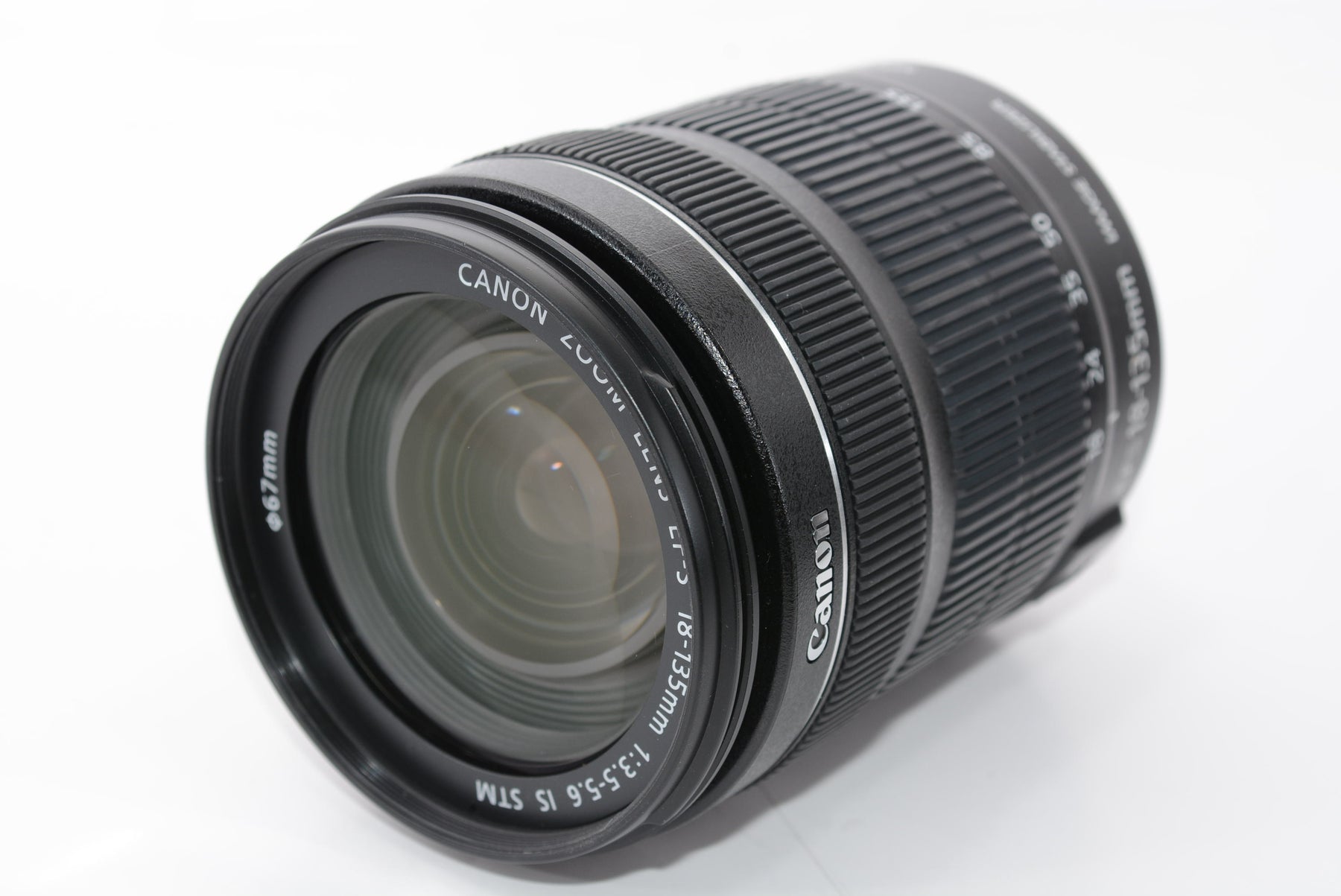 【外観特上級】Canon デジタル一眼レフカメラ EOS70D レンズキット EF-S18-135mm F3.5-5.6 IS STM 付属 EOS70D18135STMLK