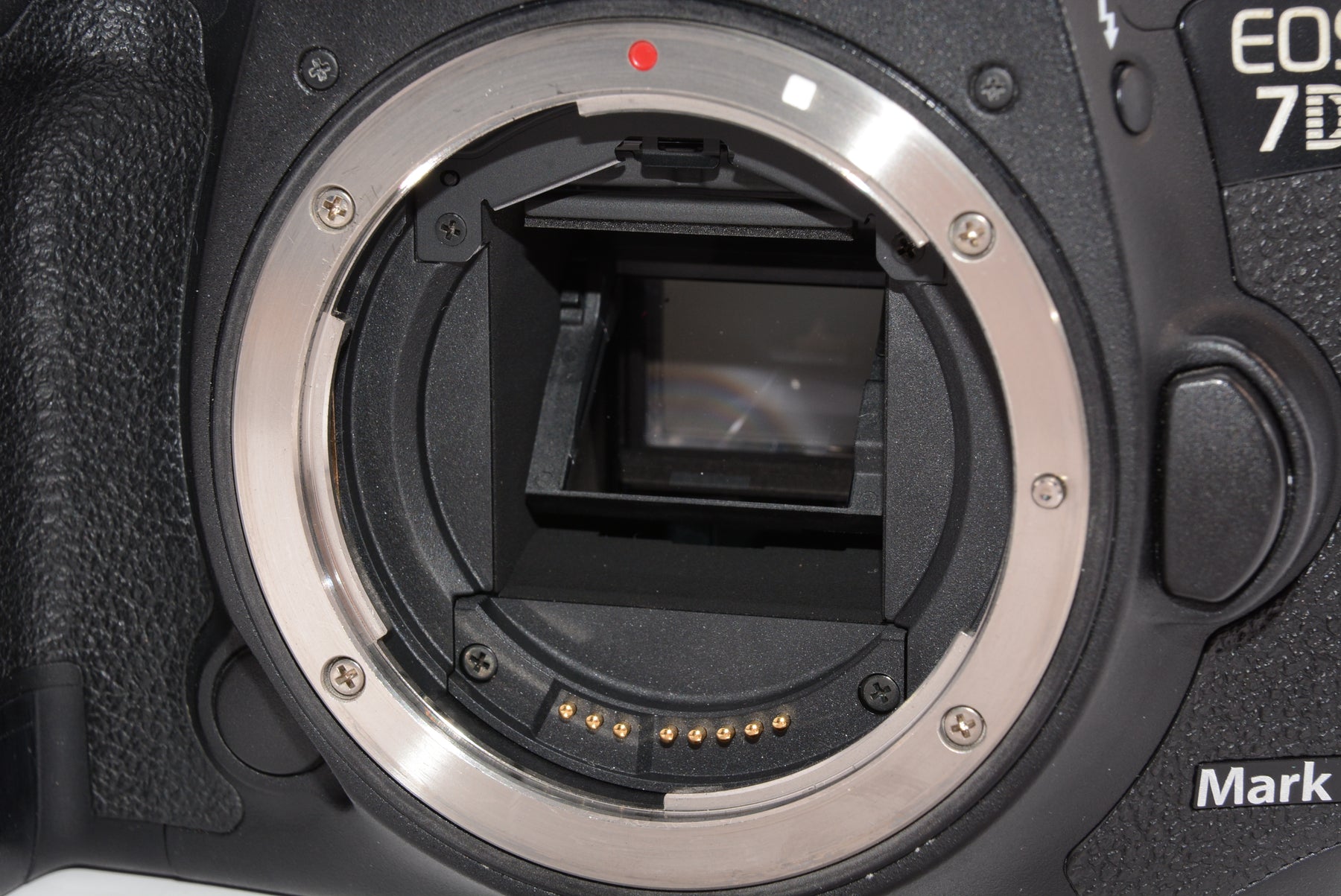 【外観特上級】Canon デジタル一眼レフカメラ EOS 7D Mark IIボディ EOS7DMK2