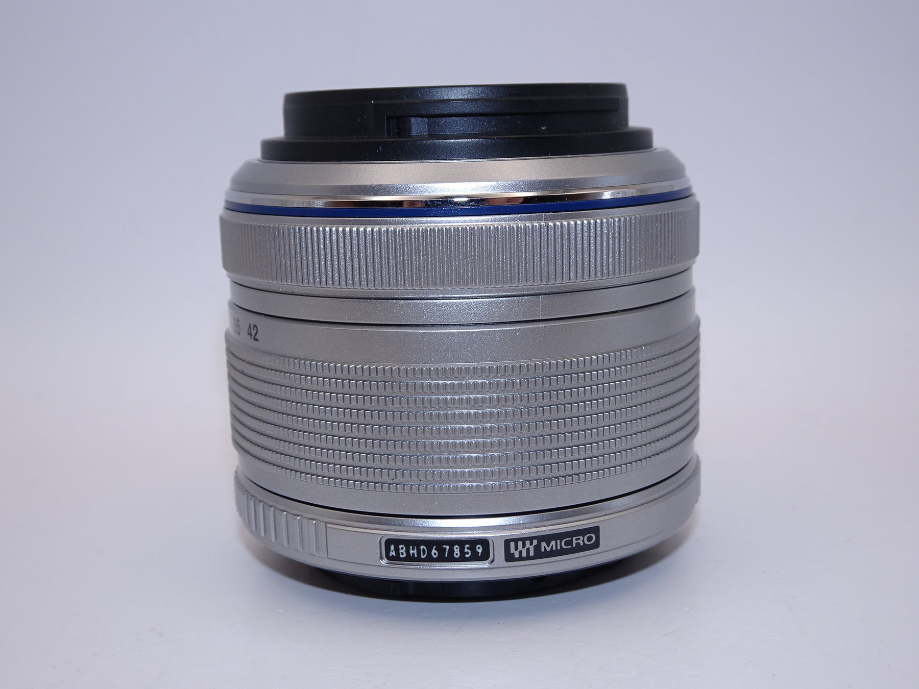 【外観特上級】OLYMPUS 標準ズームレンズ M.ZUIKO DIGITAL 14-42mm F3.5-5.6 II R シルバー