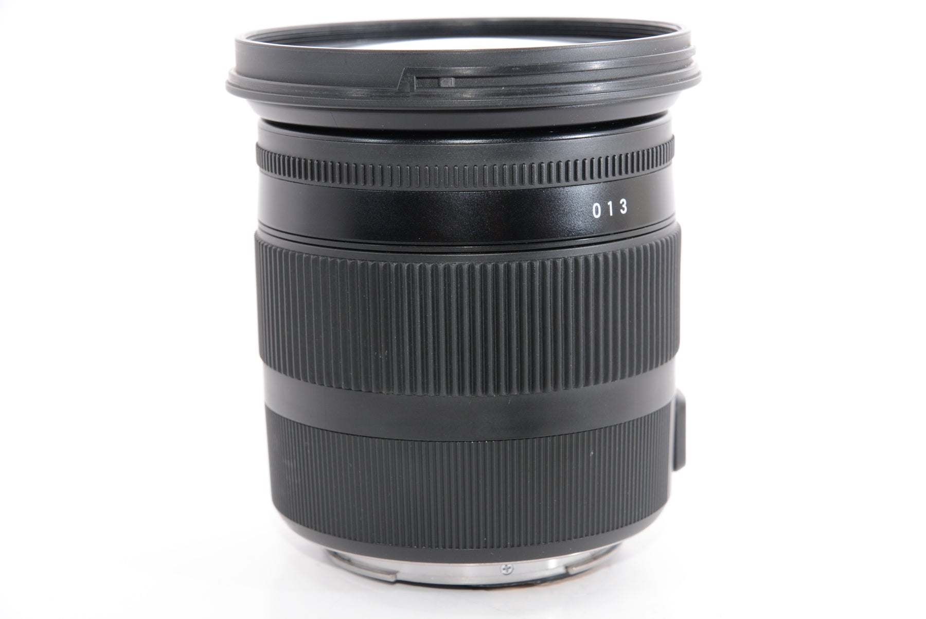 【外観特上級】SIGMA ズームレンズ Contemporary 17-70mm F2.8-4 DC MACRO OS HSM キヤノン用 APS-C専用 884543