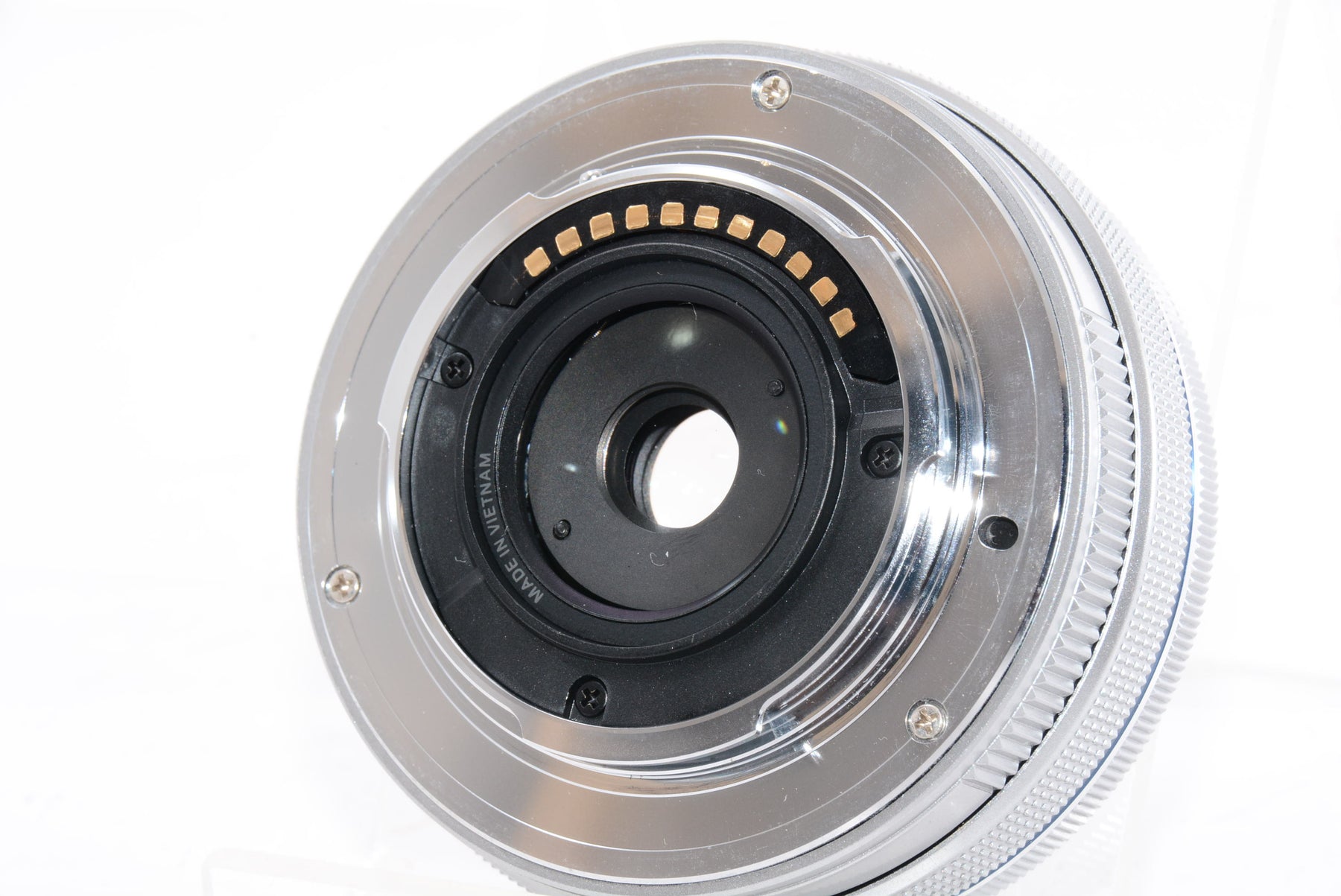 【外観特上級】OLYMPUS 電動式パンケーキズームレンズ M.ZUIKO DIGITAL ED 14-42mm F3.5-5.6 EZ SLV