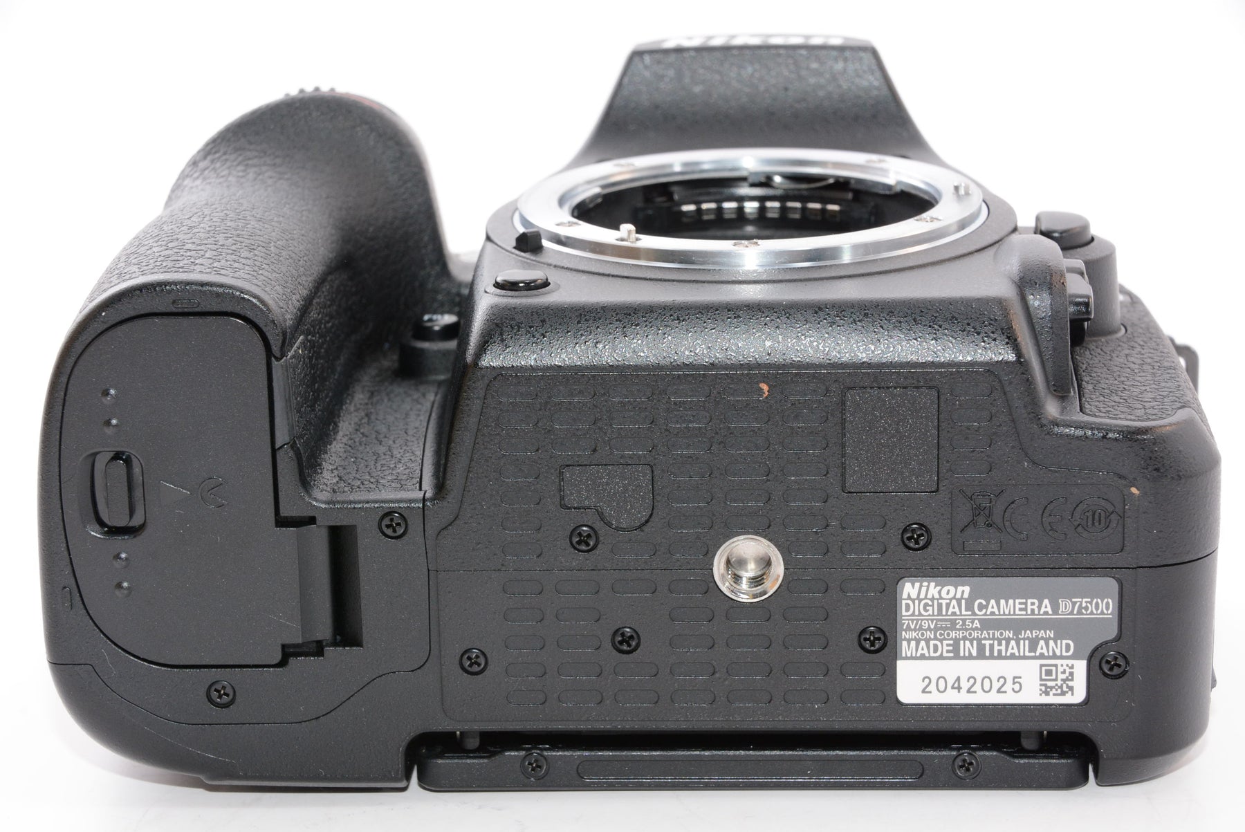 【外観特上級】Nikon デジタル一眼レフカメラ D7500 ボディ ブラック