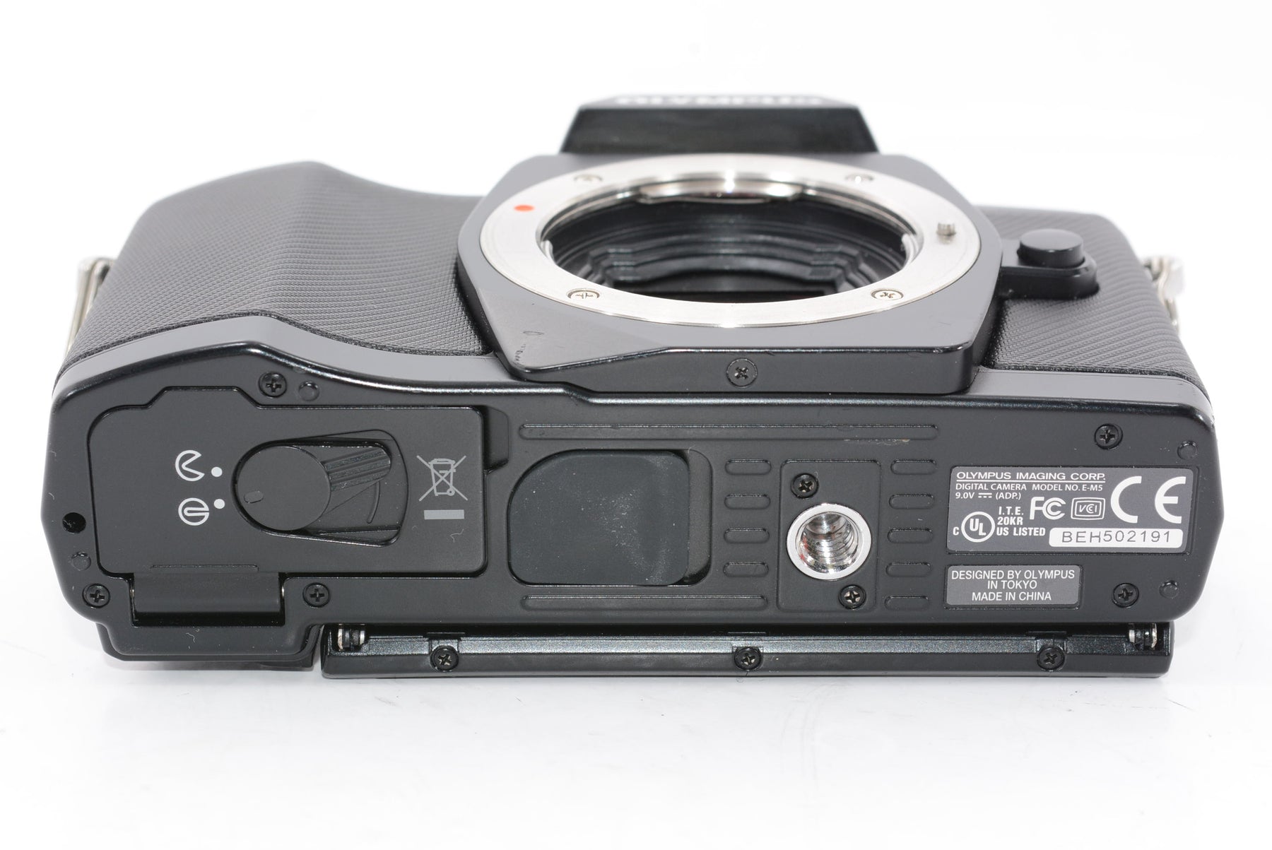 【外観特上級】OLYMPUS ミラーレス一眼 OM-D E-M5 ボディ ブラック