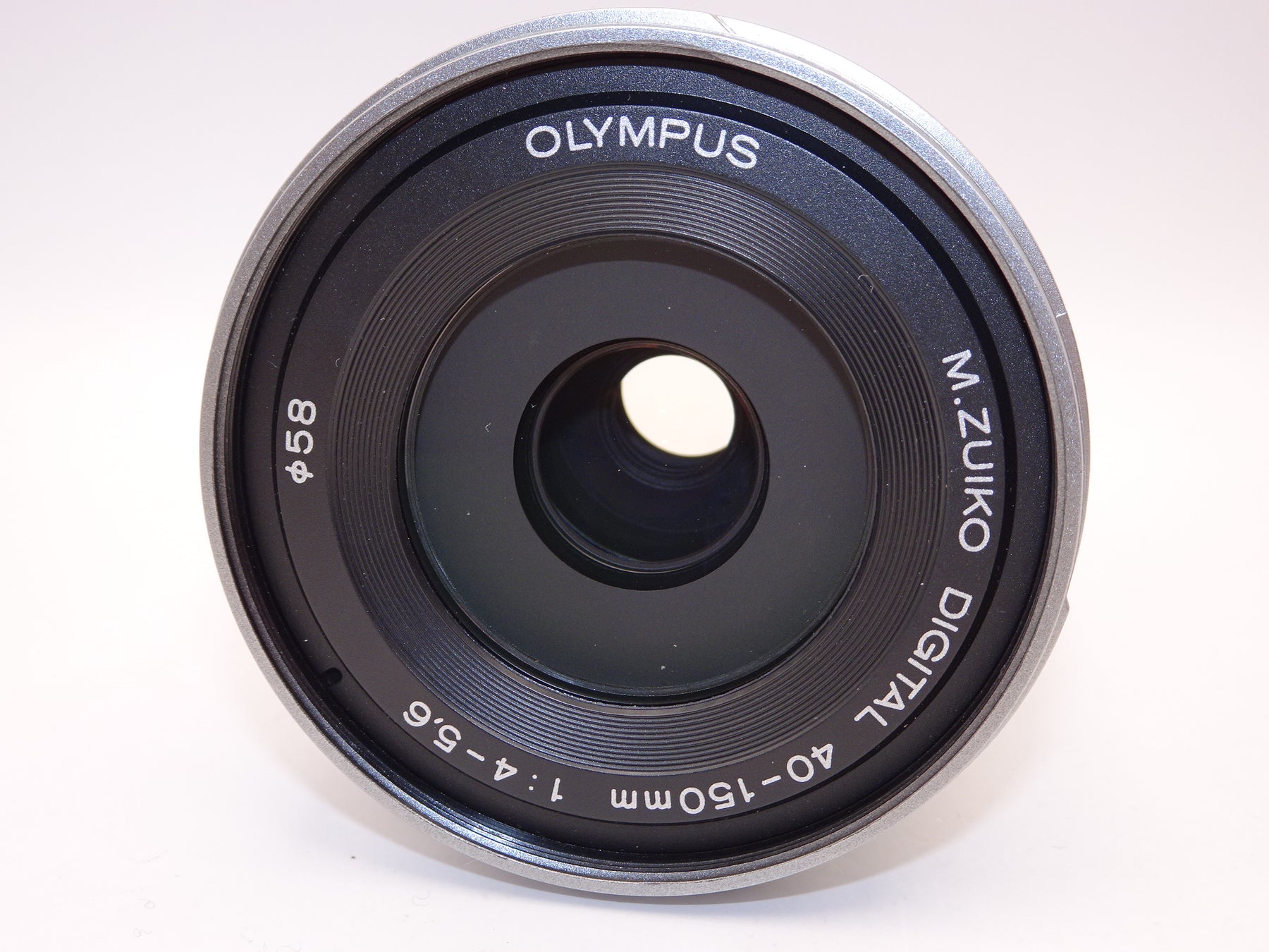 【外観特上級】OLYMPUS M.ZUIKO DIGITAL ED 40-150mm F4.0-5.6 R シルバー