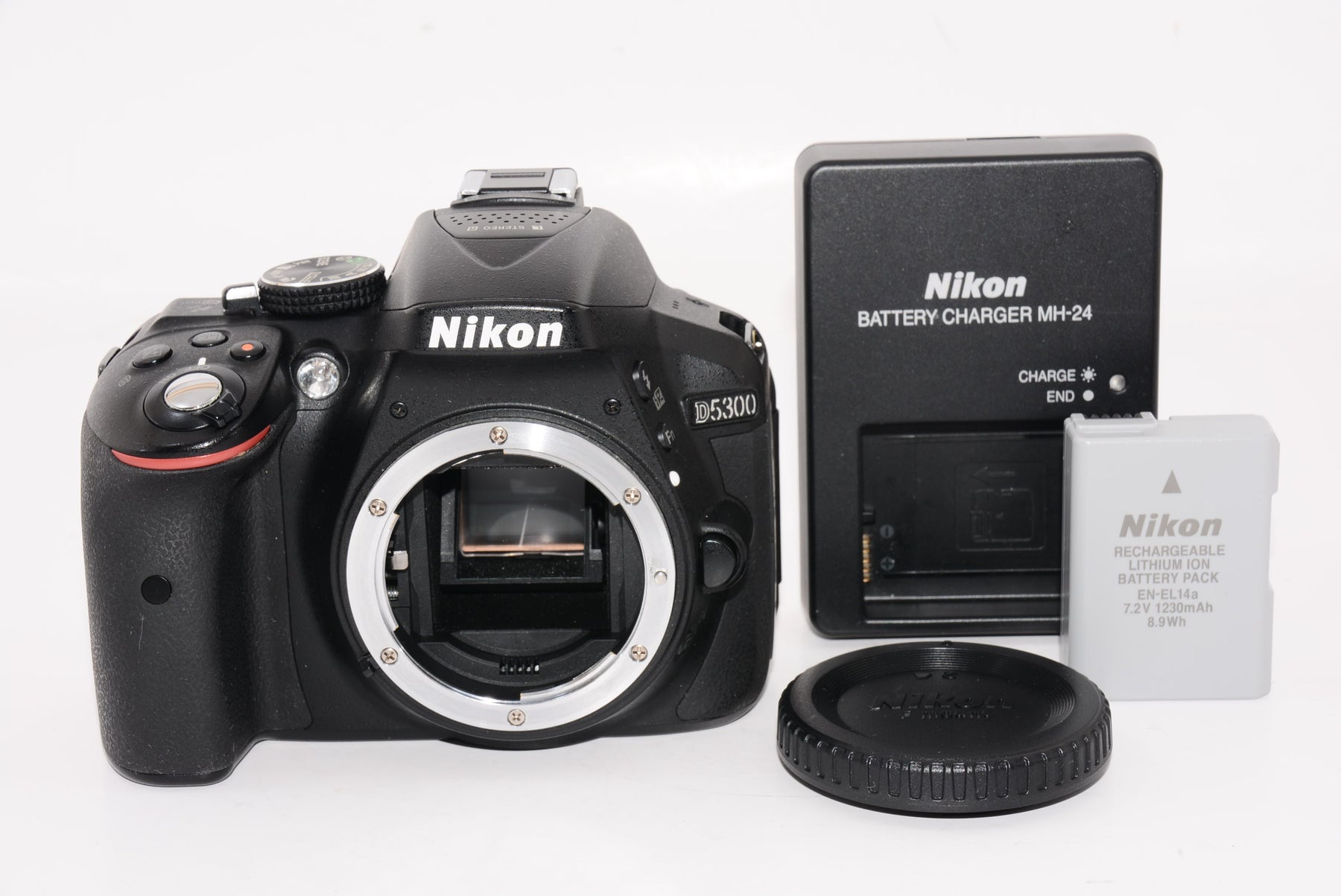 【オススメ】Nikon デジタル一眼レフカメラ D5300 ブラック 2400万画素 3.2型液晶 D5300BK