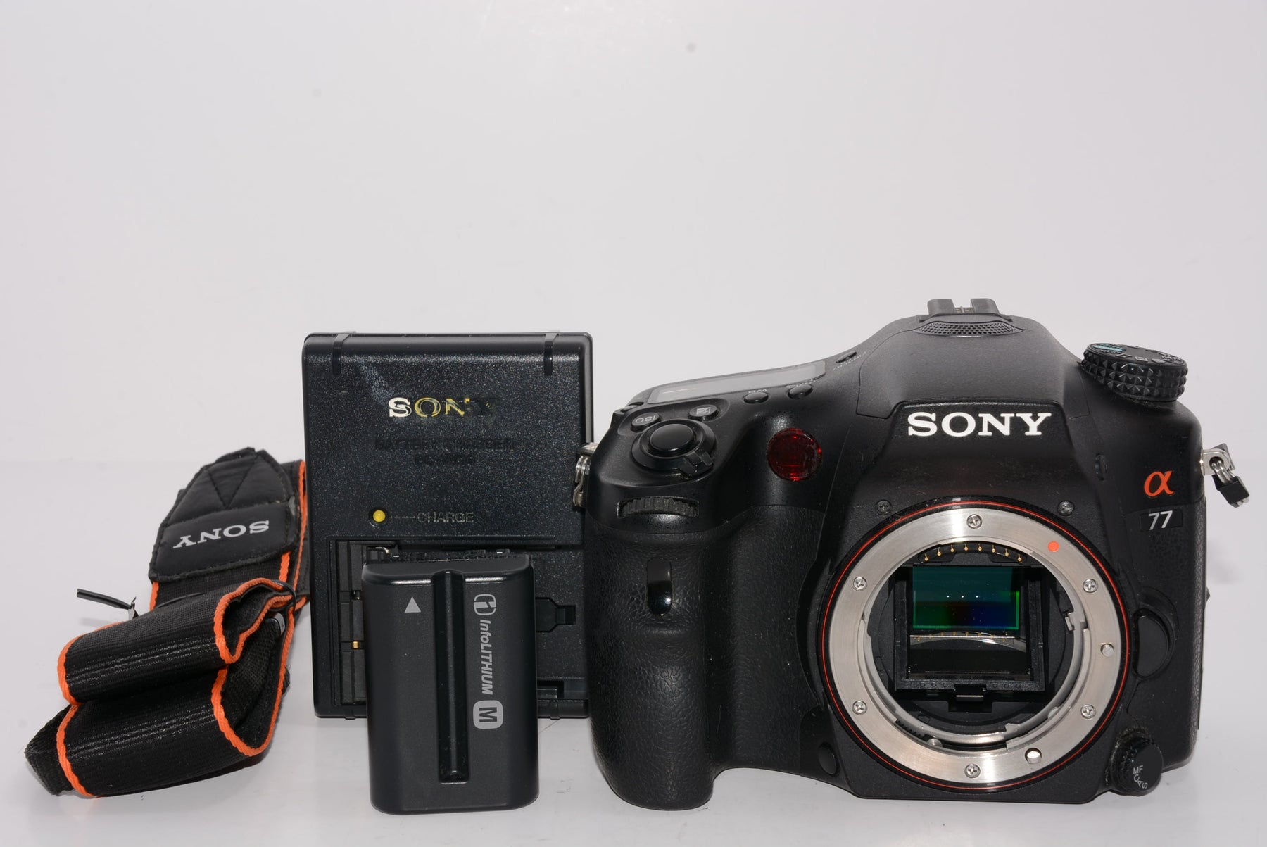 【外観特上級】ソニー SONY デジタル一眼 α77 ボディ SLT-A77V