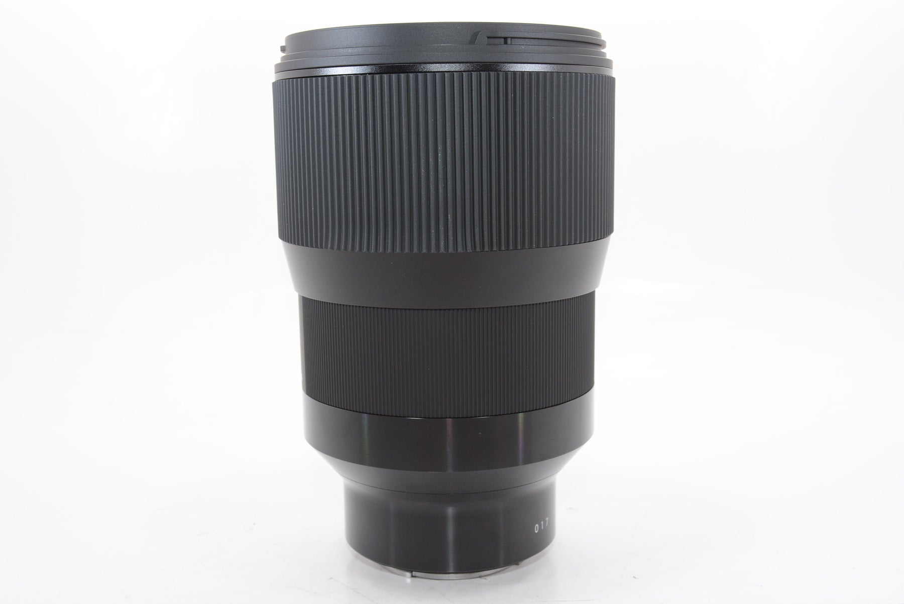 【外観特上級】SIGMA 135mm F1.8 DG HSM | Art A017 SONY-Eマウント用 ミラーレス(フルサイズ)専用