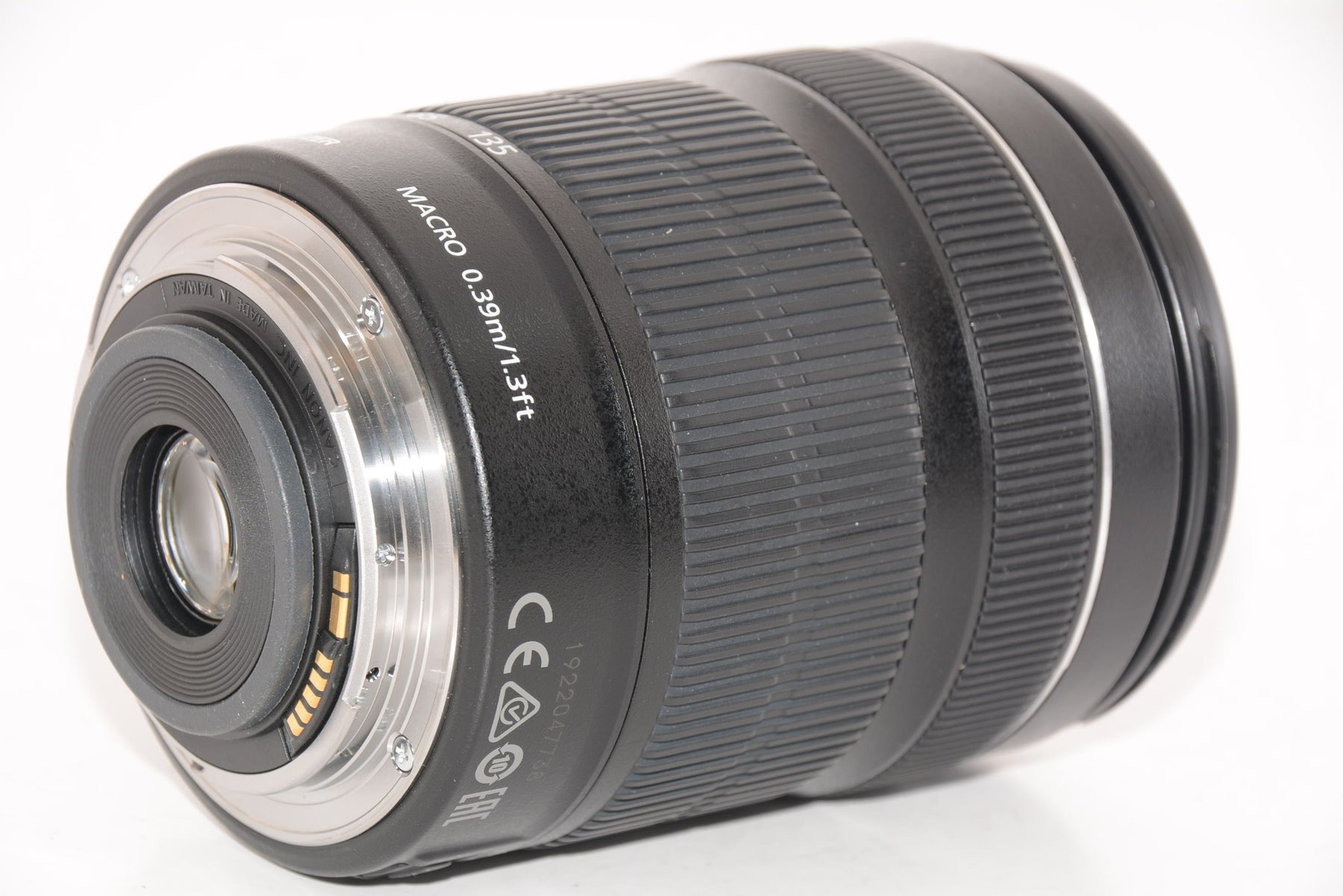 【外観特上級】Canon 標準ズームレンズ EF-S18-135mm F3.5-5.6 IS STM