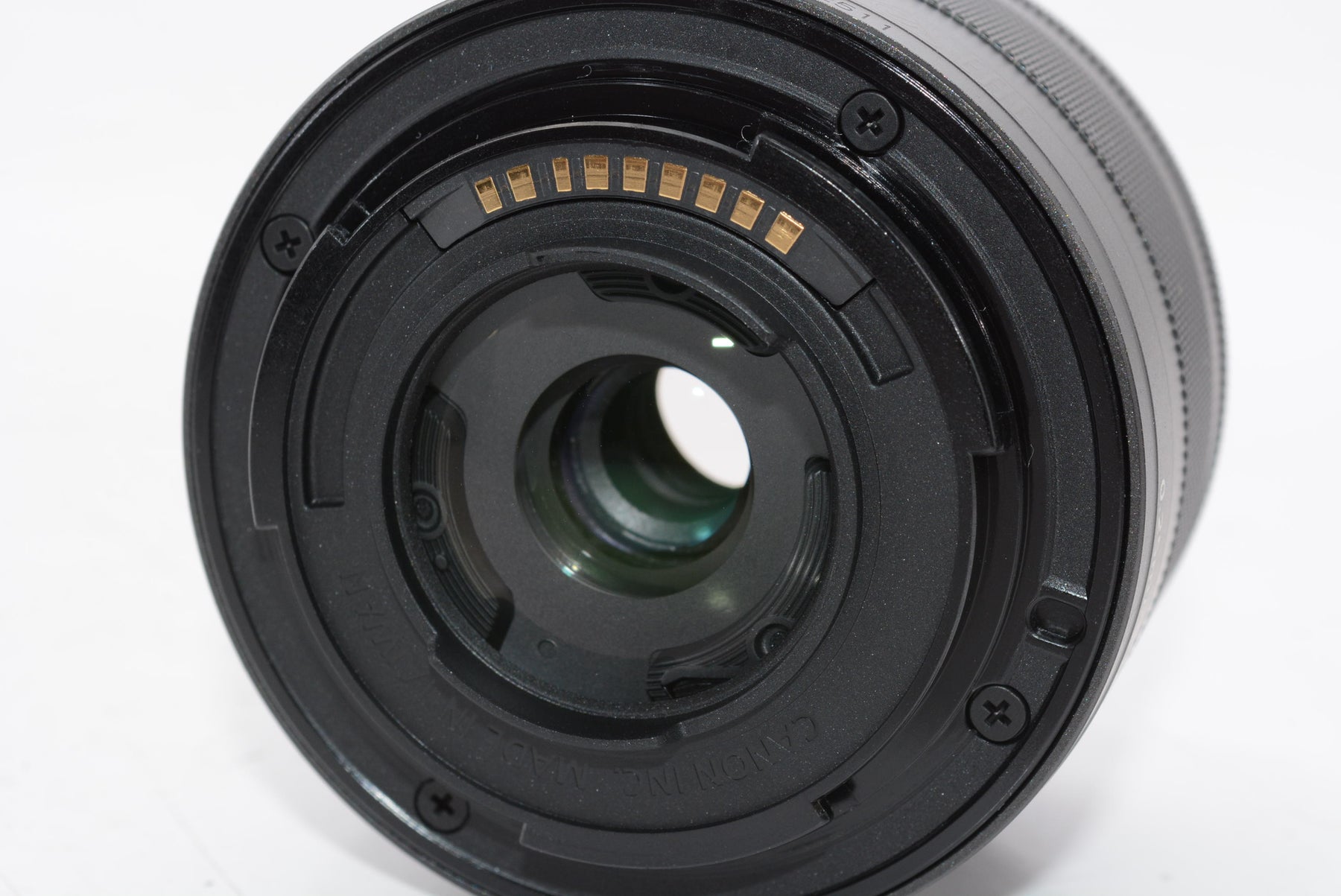 【外観特上級】Canon ミラーレス一眼カメラ EOS Kiss M2 標準ズームレンズキット ブラック KISSM2BK-1545