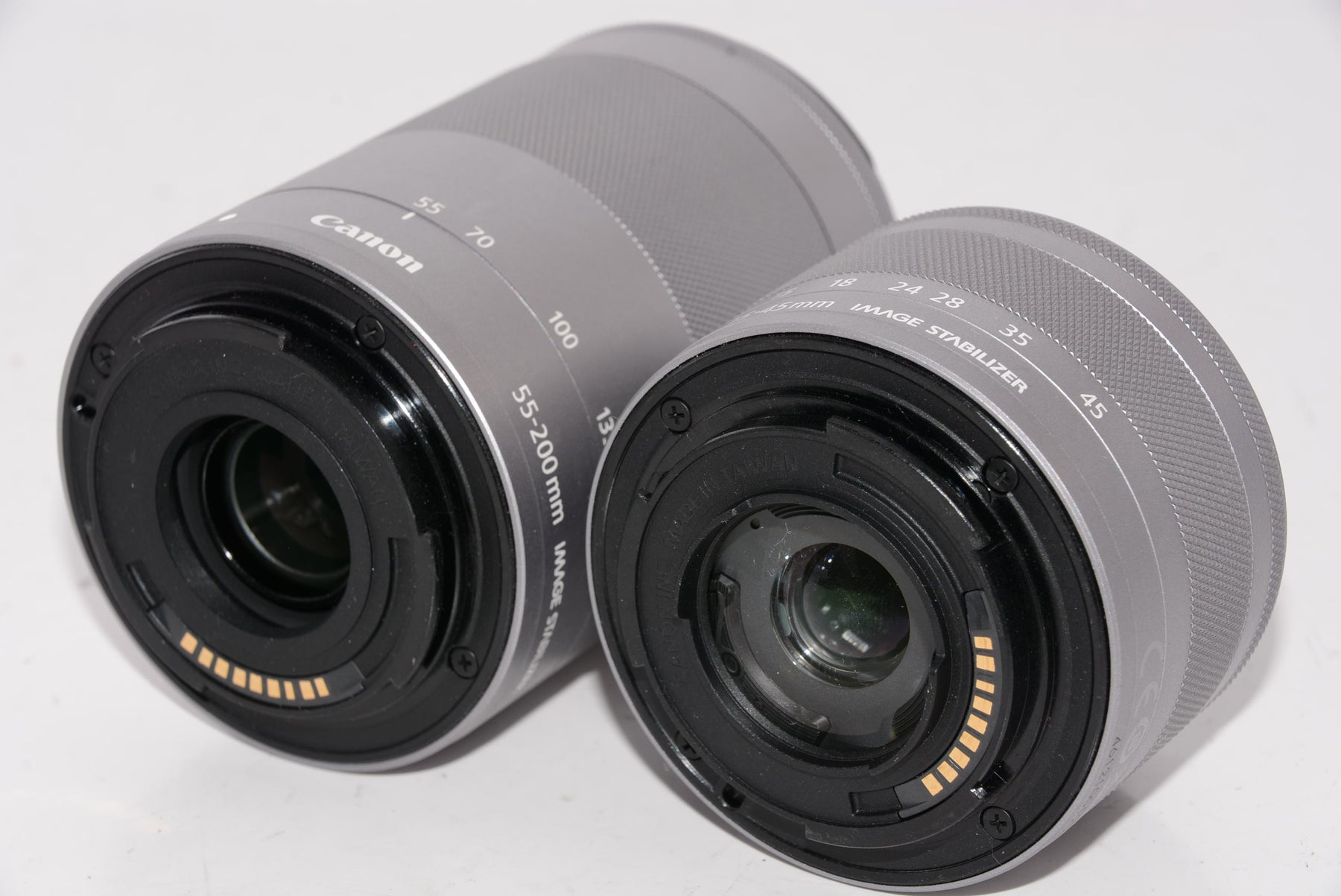 【外観特上級】Canon ミラーレス一眼カメラ EOS M10 ダブルズームキット(ホワイト)