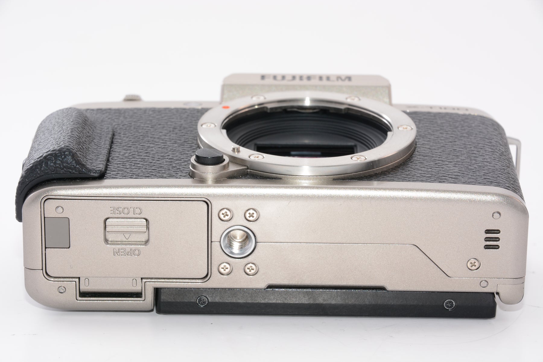 【外観特上級】FUJIFILM ミラーレス一眼 X-T100シャンパンゴールド X-T100-G
