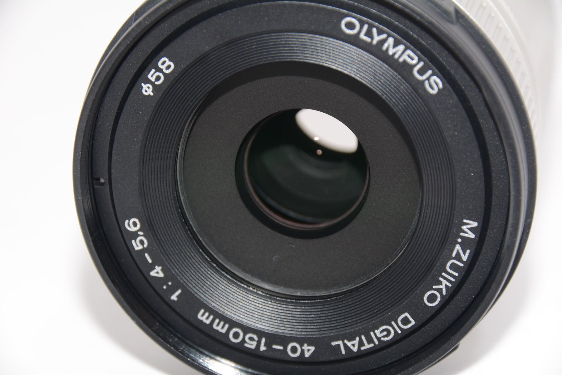 【外観特上級】OLYMPUS PEN レンズ M.ZUIKO DIGITAL ED 40-150mm F4.0-5.6 SLV