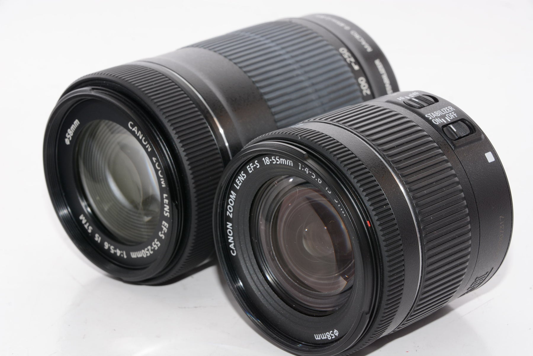 【外観特上級】Canon デジタル一眼レフカメラ「EOS Kiss X9」ダブルズームキット (ブラック) EOSKISSX9BK-WKIT