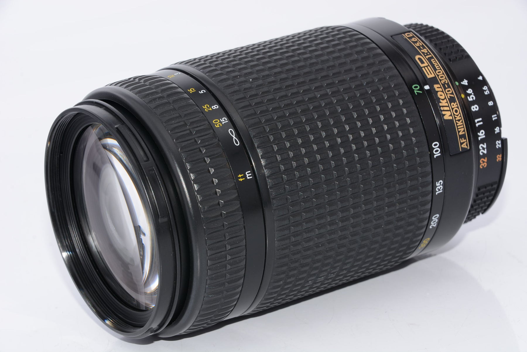 【外観特上級】Nikon 70 – 300 mm f / 4 – 5.6d Ed Nikkor SLRカメラオートフォーカスレンズ