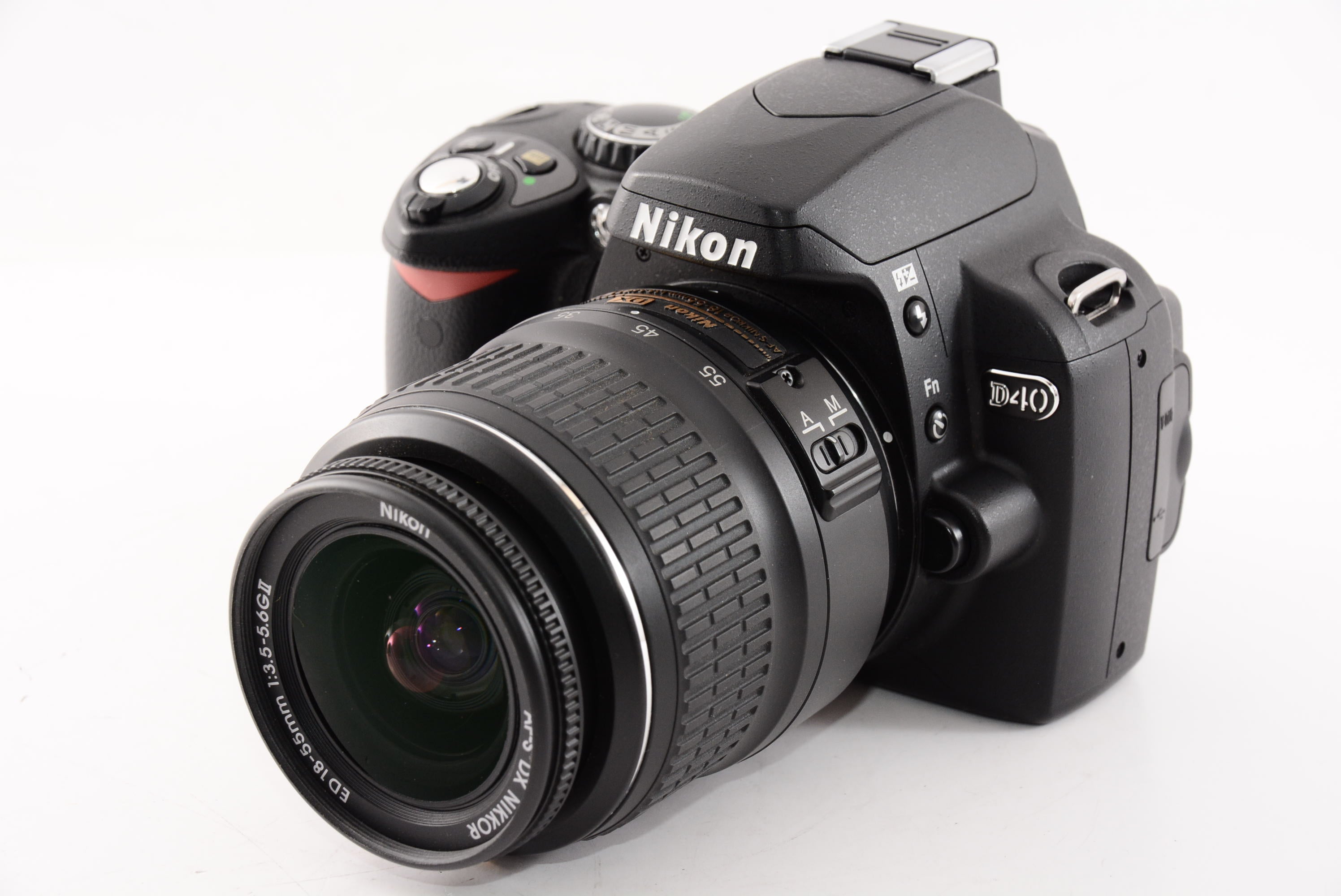 【外観特上級】Nikon デジタル一眼レフカメラ D40 レンズキット 