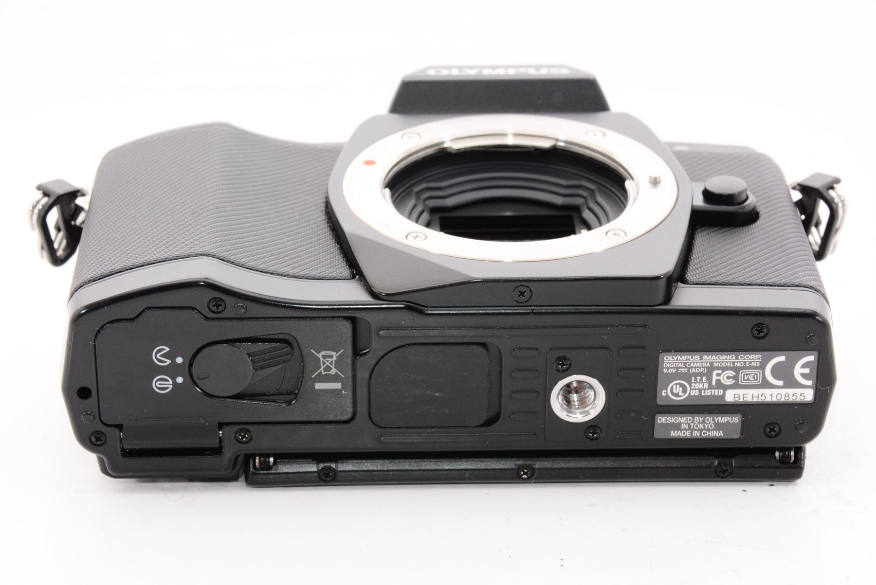 【外観特上級】OLYMPUS ミラーレス一眼 OM-D E-M5 ボディ ブラック 1605万画素 防塵 防滴 OM-D E-M5 BODY BLK