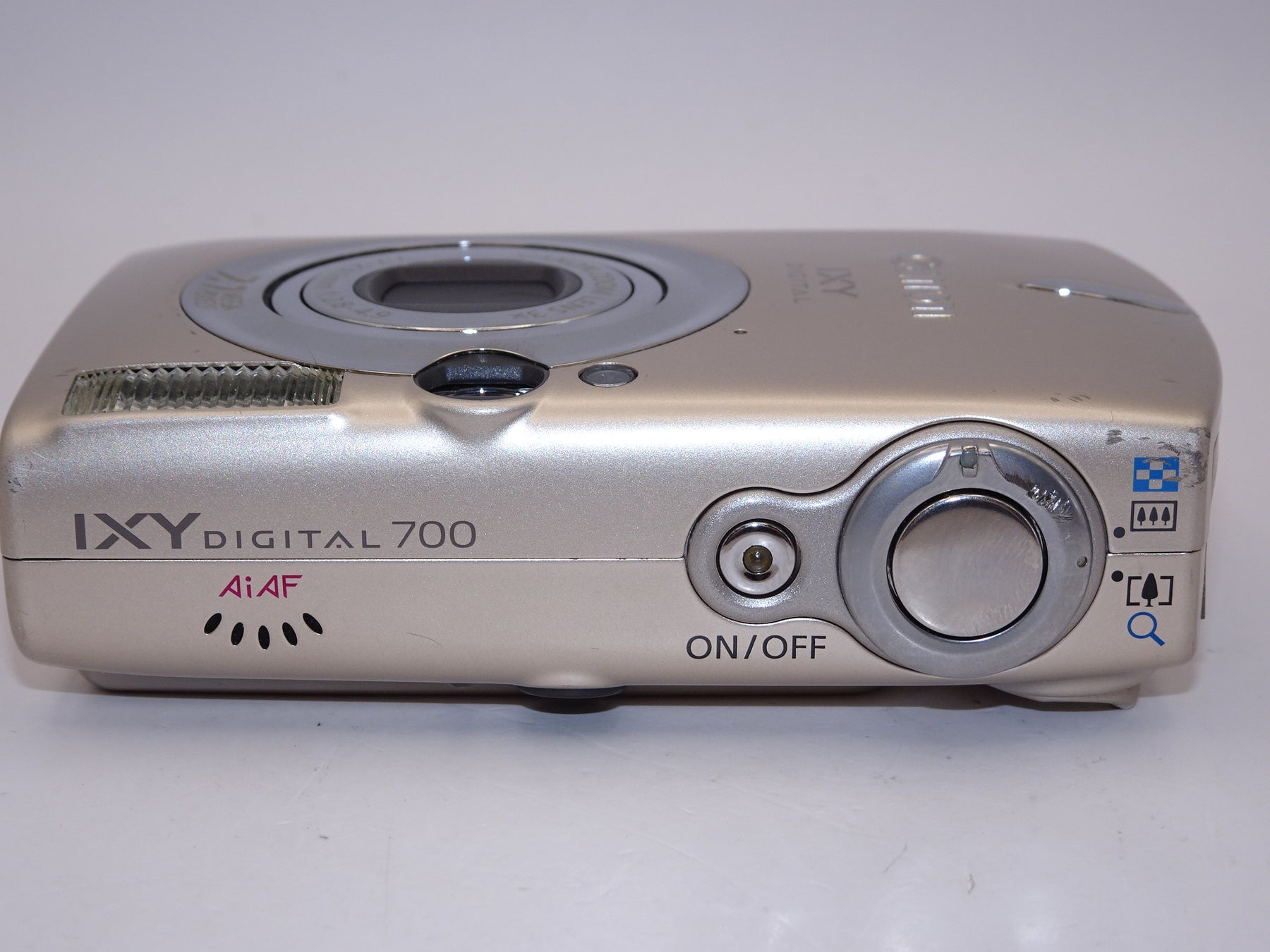 【外観並級】CANON キャノン IXY DIGITAL 700