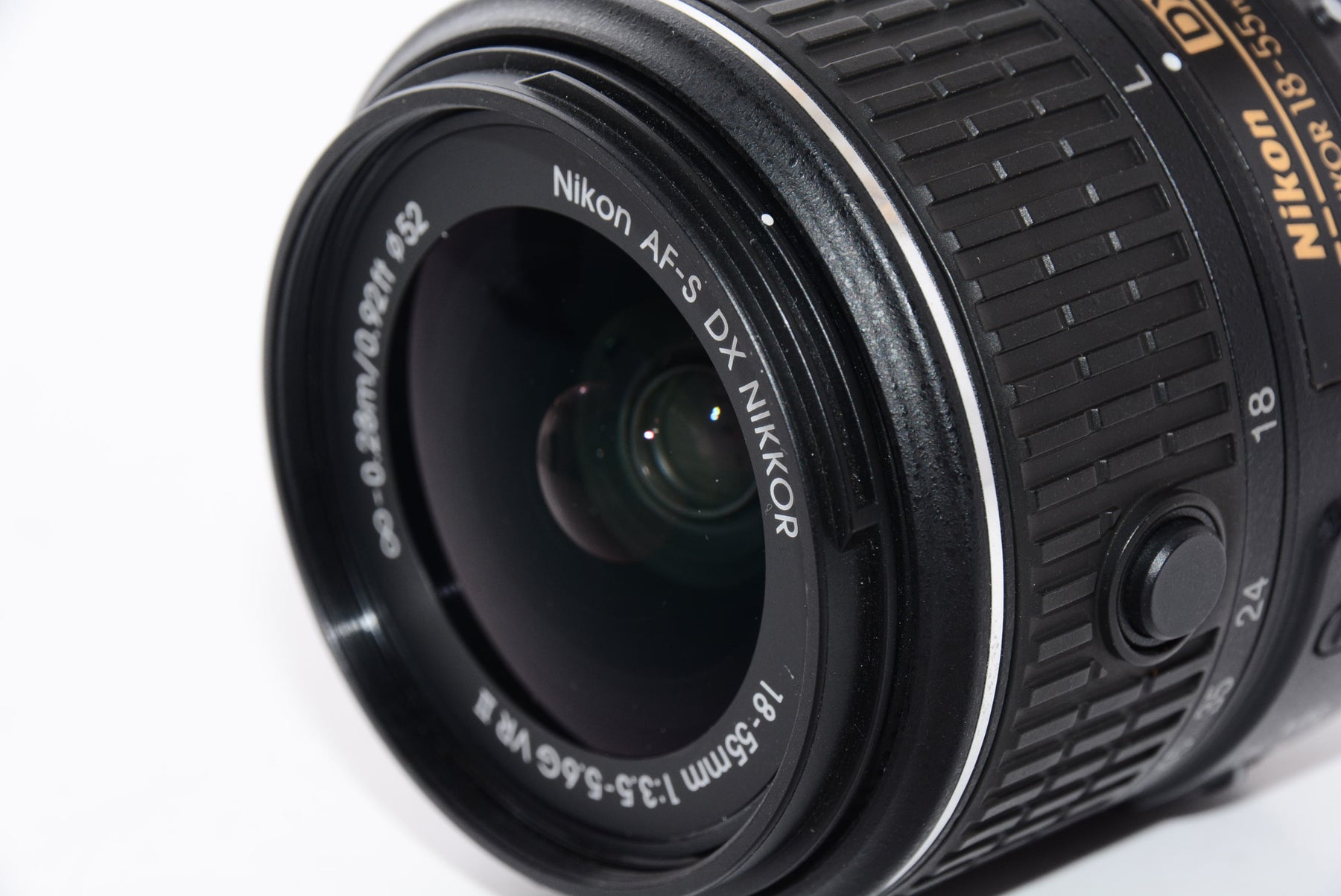 【外観特上級】Nikon 標準ズームレンズ AF-S DX NIKKOR 18-55mm f/3.5-5.6G VR II ニコンDXフォーマット専用
