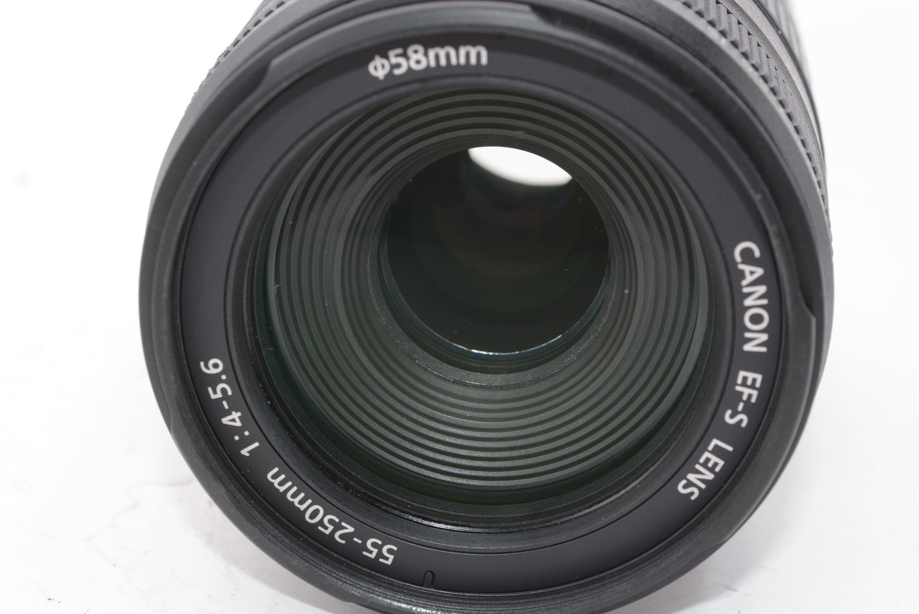 【外観特上級】Canon 望遠レンズ EF-S55-250mm F4-5.6 IS