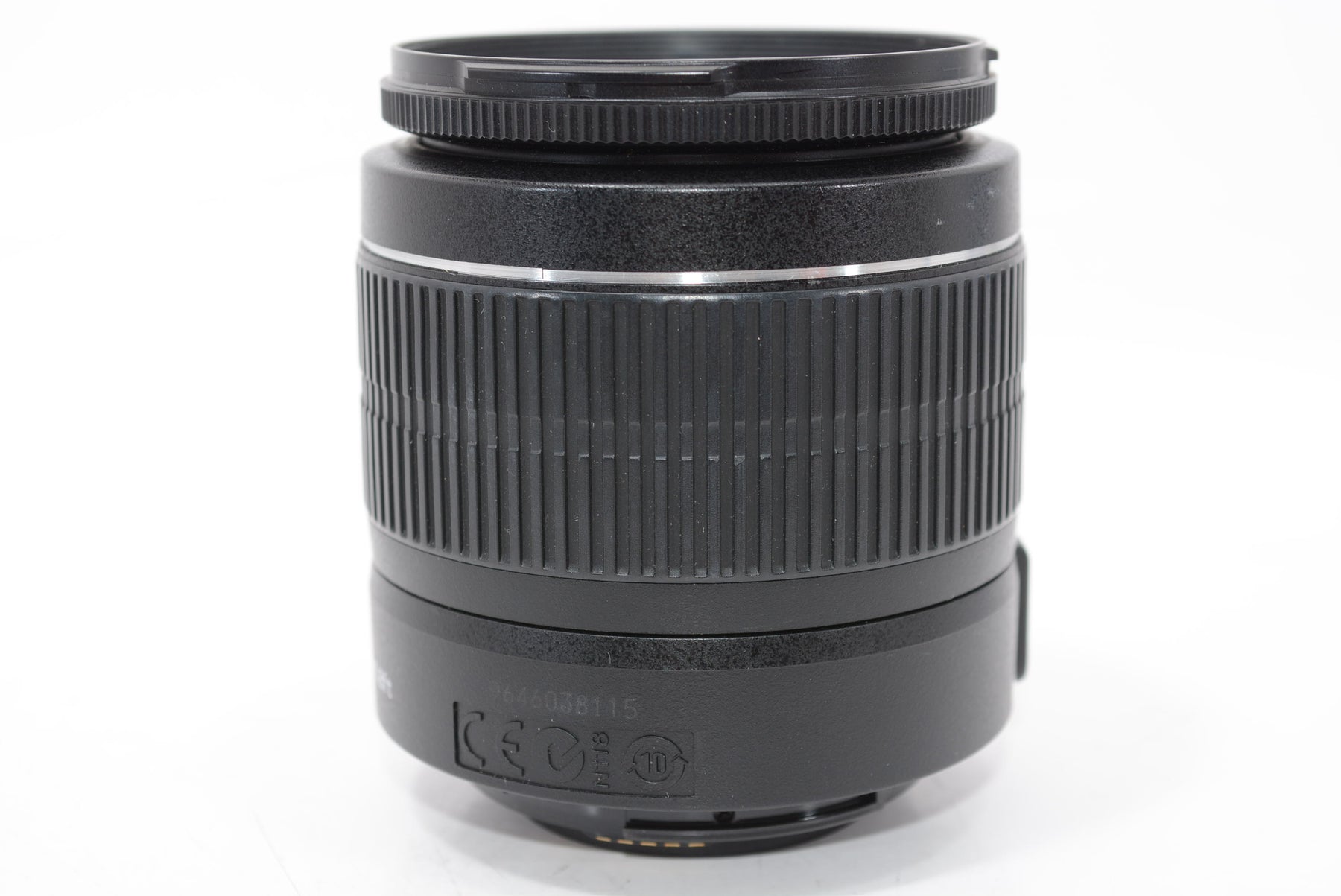 【外観特上級】Canon 標準ズームレンズ EF-S18-55mm F3.5-.5.6 IS II