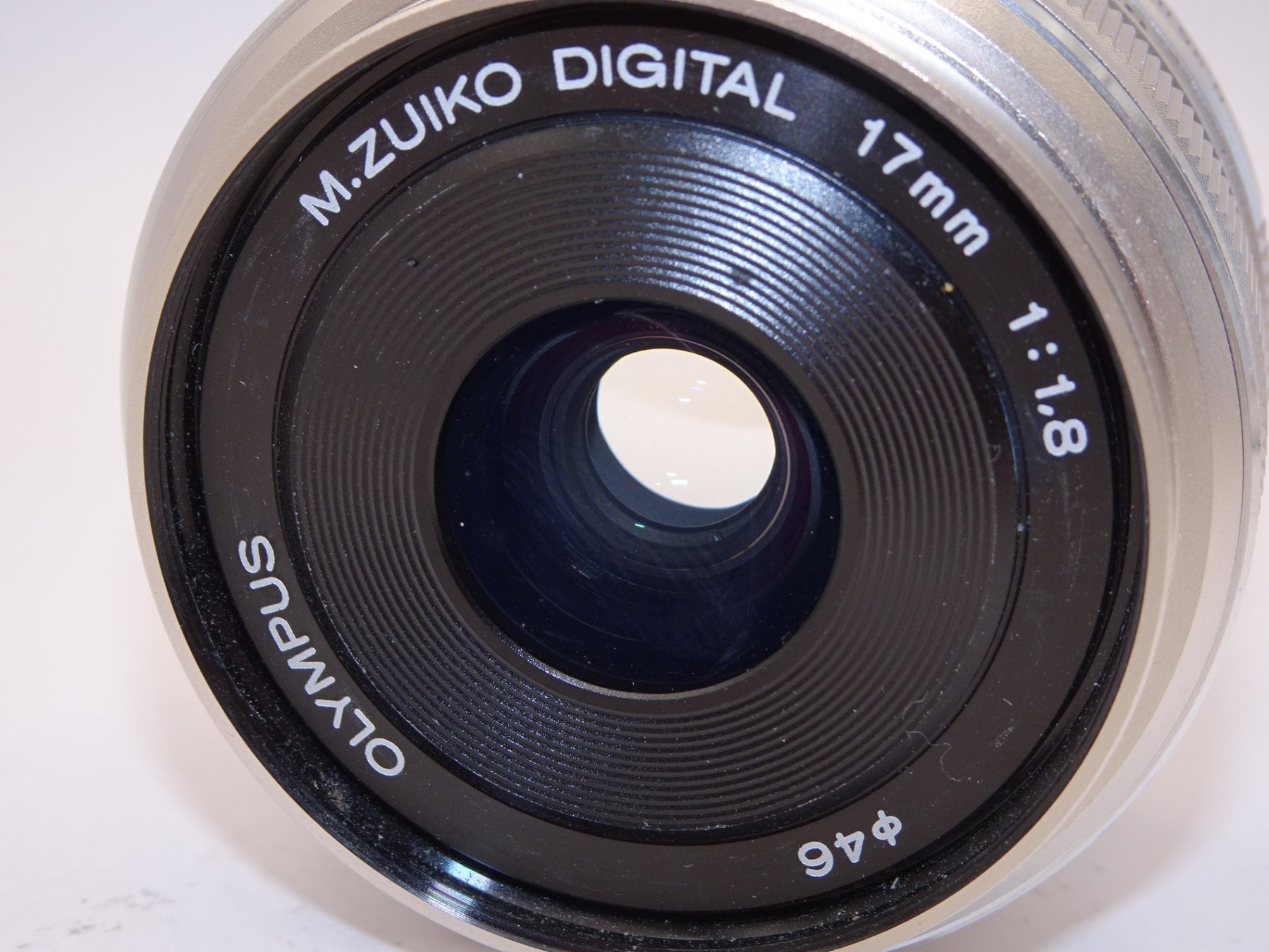 【外観特上級】OLYMPUS 単焦点レンズ M.ZUIKO DIGITAL 17mm F1.8 シルバー