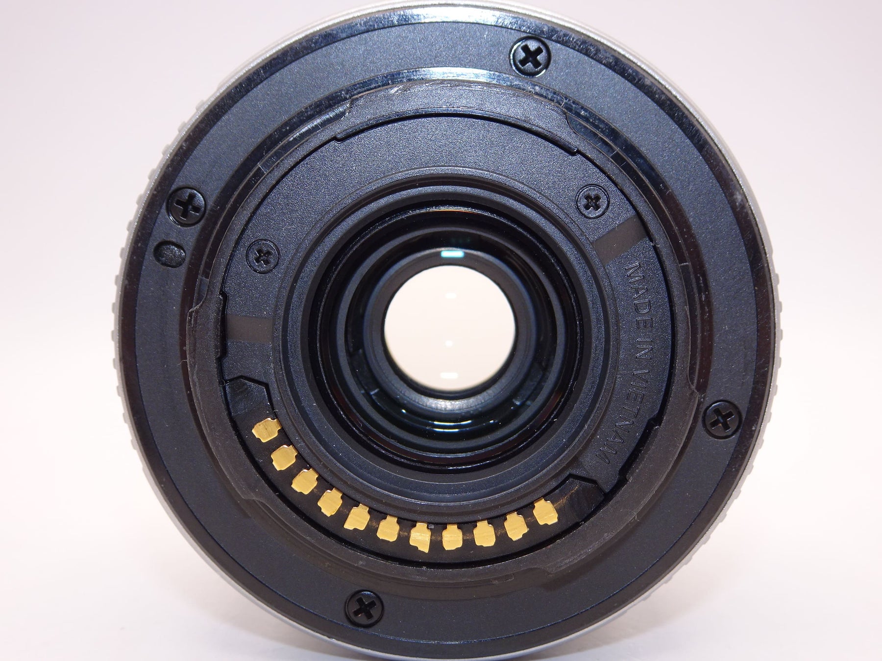 【外観特上級】OLYMPUS 標準ズームレンズ M.ZUIKO DIGITAL 14-42mm F3.5-5.6 II R シルバー