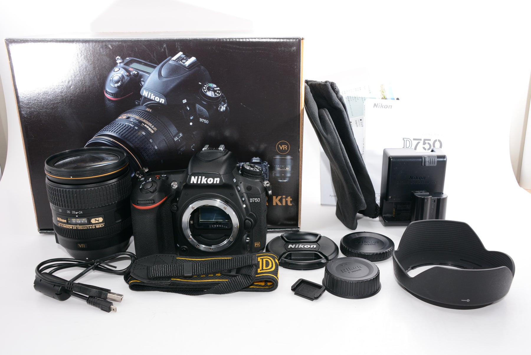 【外観特上級】Nikon デジタル一眼レフカメラ D750 24-120VR レンズキット AF-S NIKKOR 24-120mm f/4G ED VR 付属 D750LK24-120