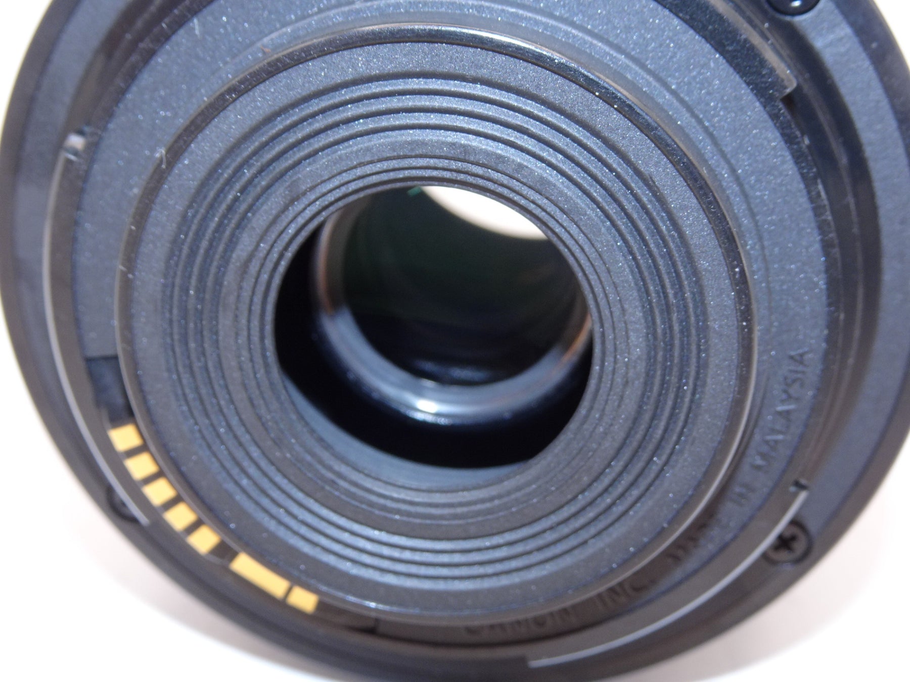 【外観特上級】Canon 標準ズームレンズ EF-S18-55mm F3.5-5.6 IS STM