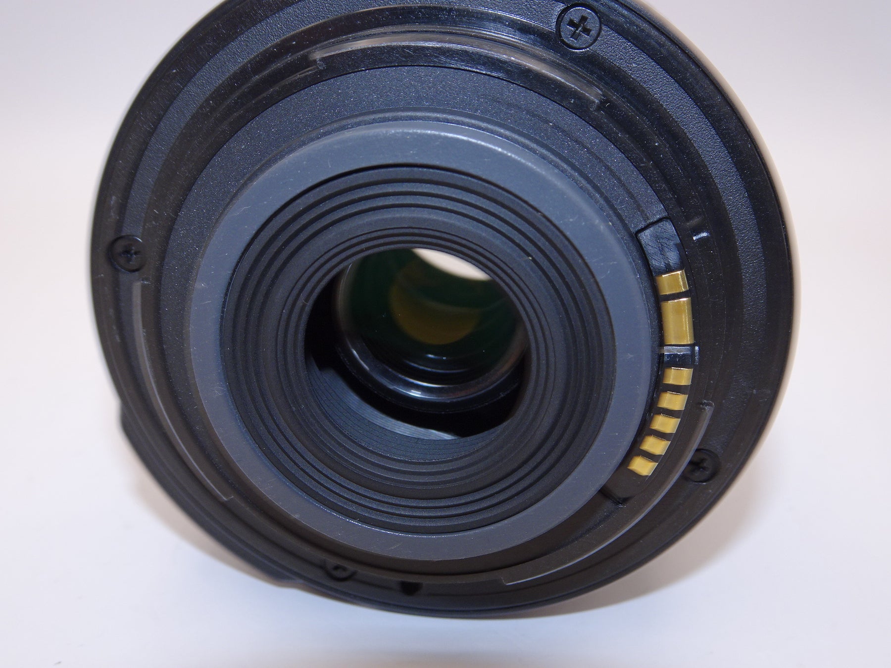 【外観特上級】Canon 標準ズームレンズ EF-S18-55mm F3.5-5.6 IS