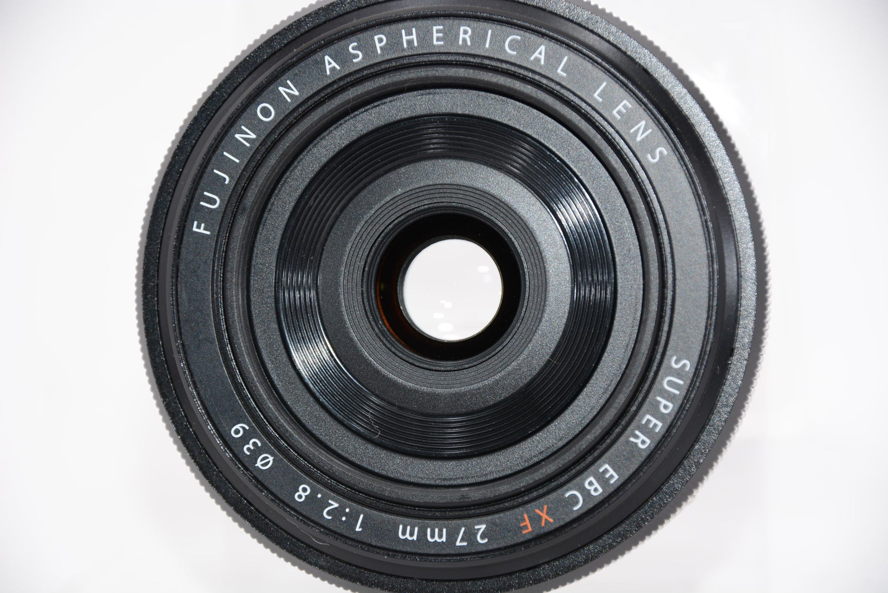 【外観特上級】FUJIFILM 単焦点広角レンズ XF27mmF2.8 B ブラック