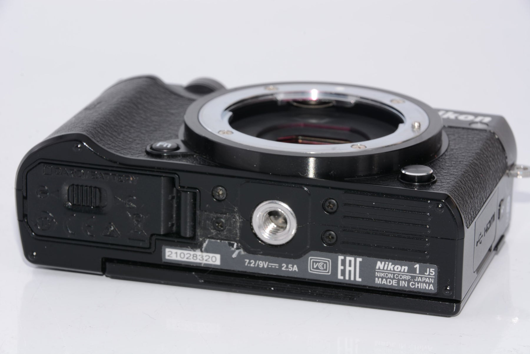 【オススメ】Nikon ミラーレス一眼 Nikon1 J5 ボディ ブラック J5BK