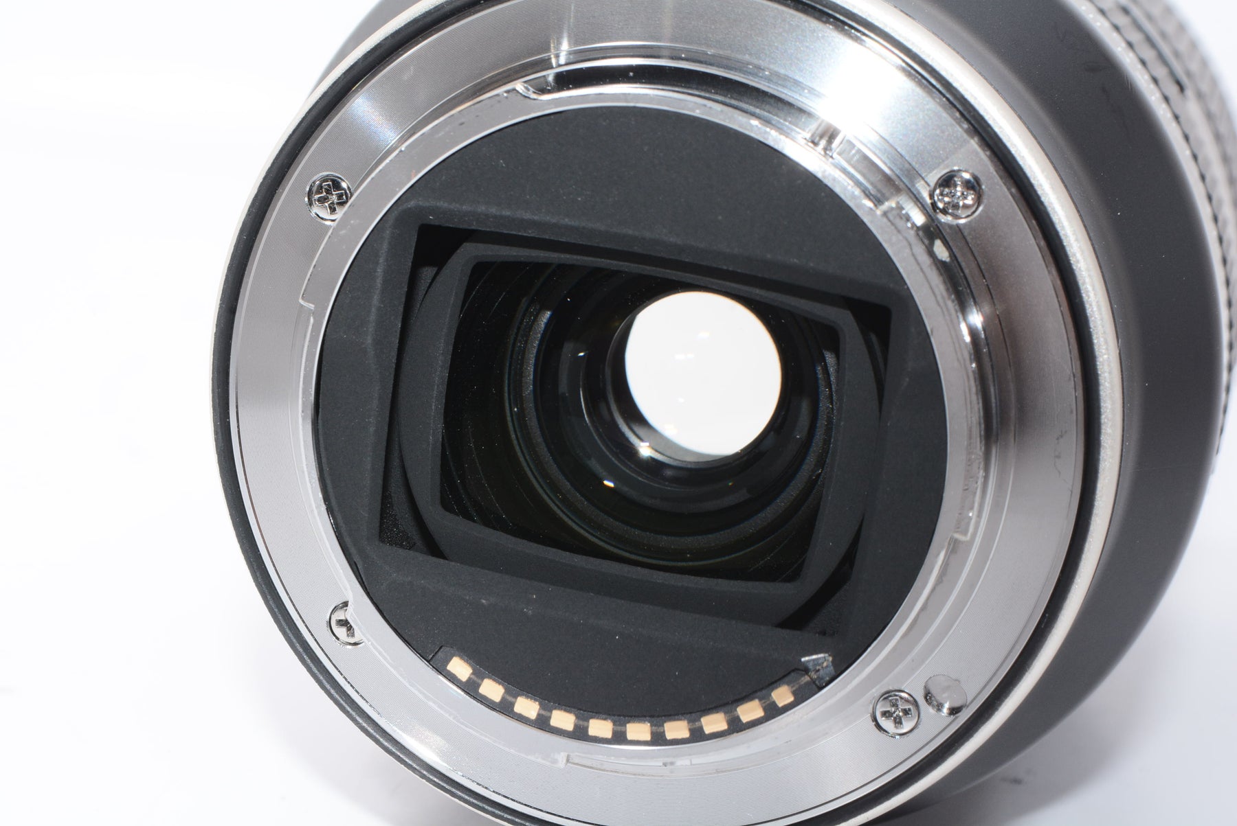【外観特上級】28-200mm F/2.8-5.6 Di III RXD (Model A071)