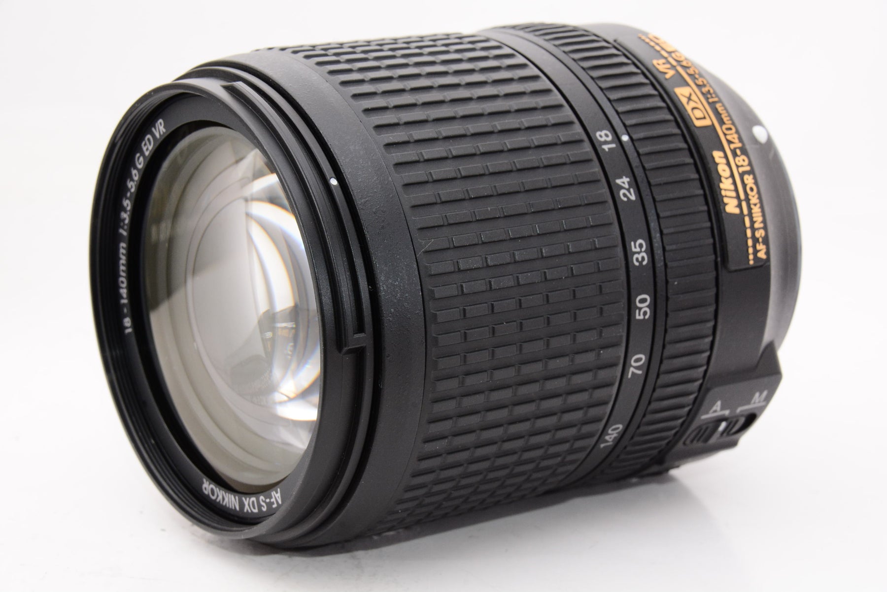 【外観特上級】Nikon デジタル一眼レフカメラ D5600 18-140 VR レンズキット ブラック D5600LK18-140BK