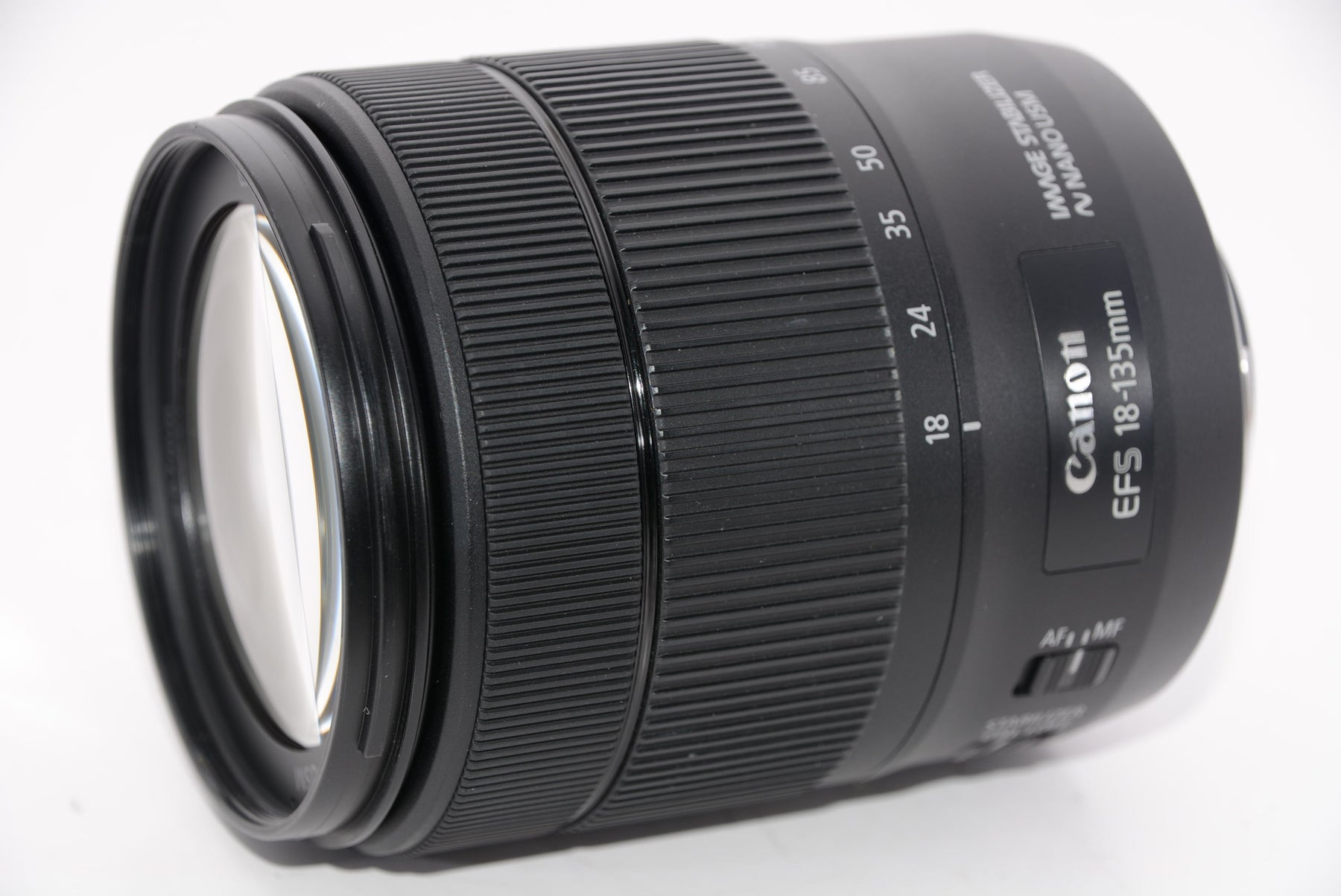 【外観特上級】Canon デジタル一眼レフカメラ EOS 9000D レンズキット EF-S18-135mm F3.5-5.6 IS USM 付属 EOS9000D-18135ISUSMLK