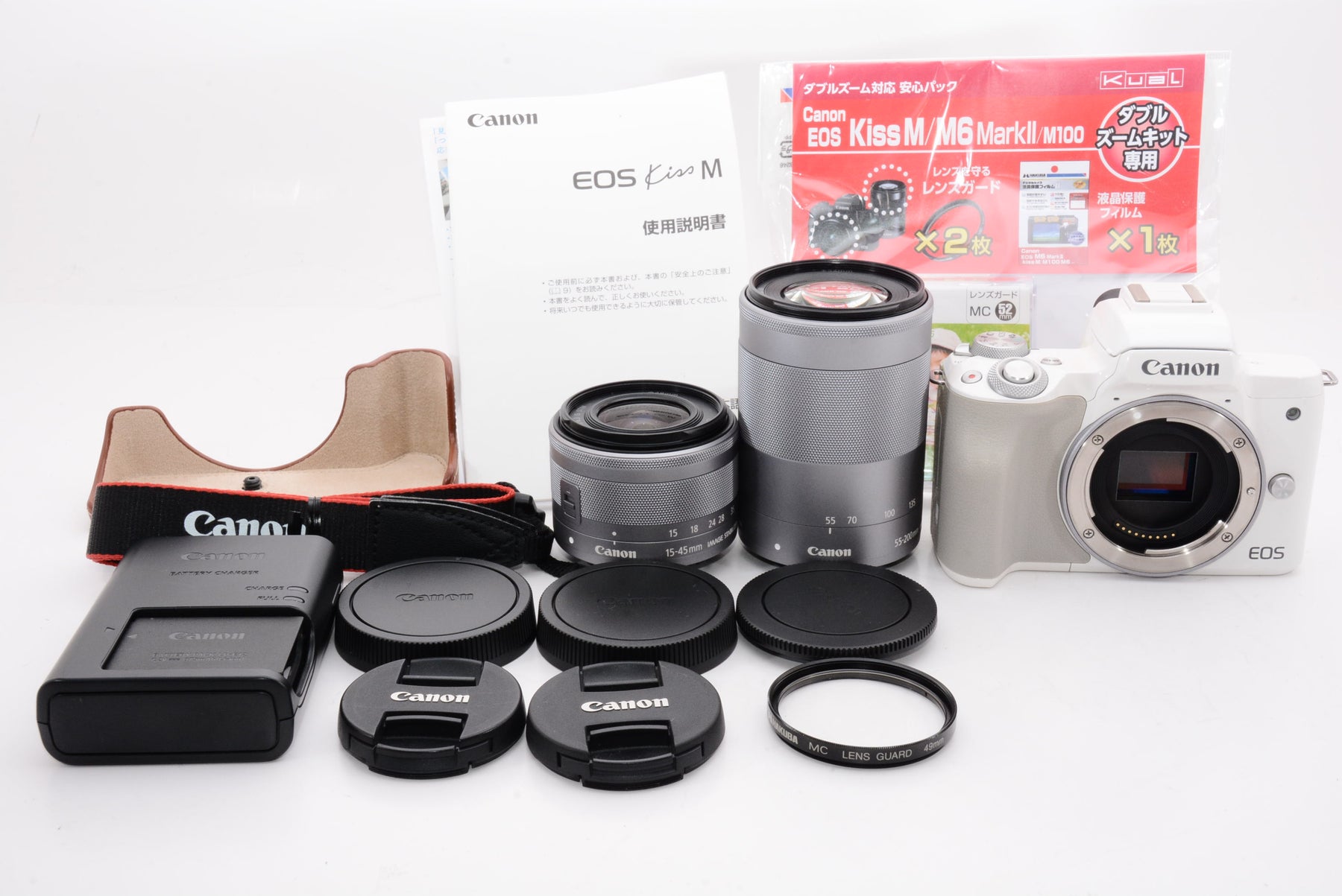【外観特上級】Canon ミラーレス一眼カメラ EOS Kiss M ダブルズームキット ホワイト EOSKISSMWH-WZK