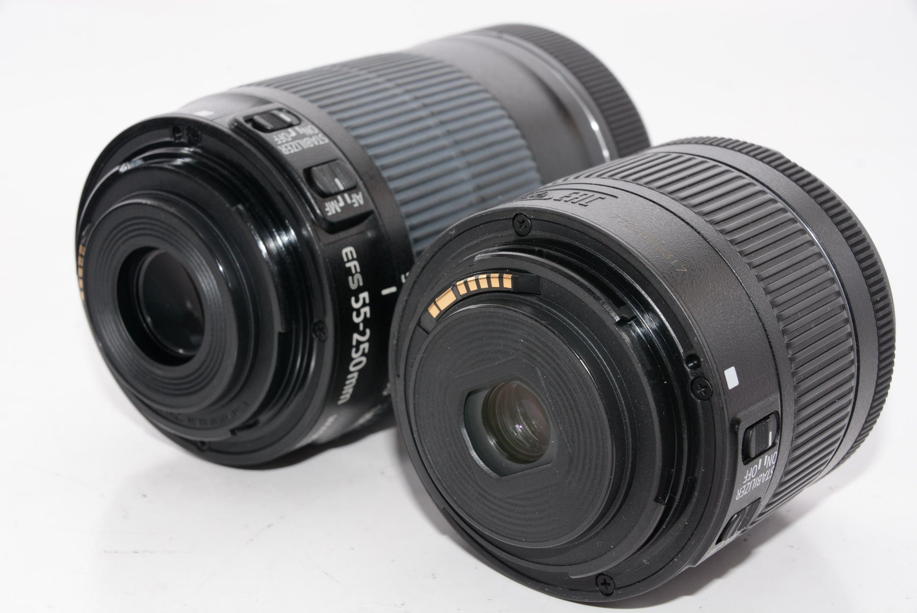 【外観特上級】Canon デジタル一眼レフカメラ「EOS Kiss X9」ダブルズームキット (ブラック) EOSKISSX9BK-WKIT