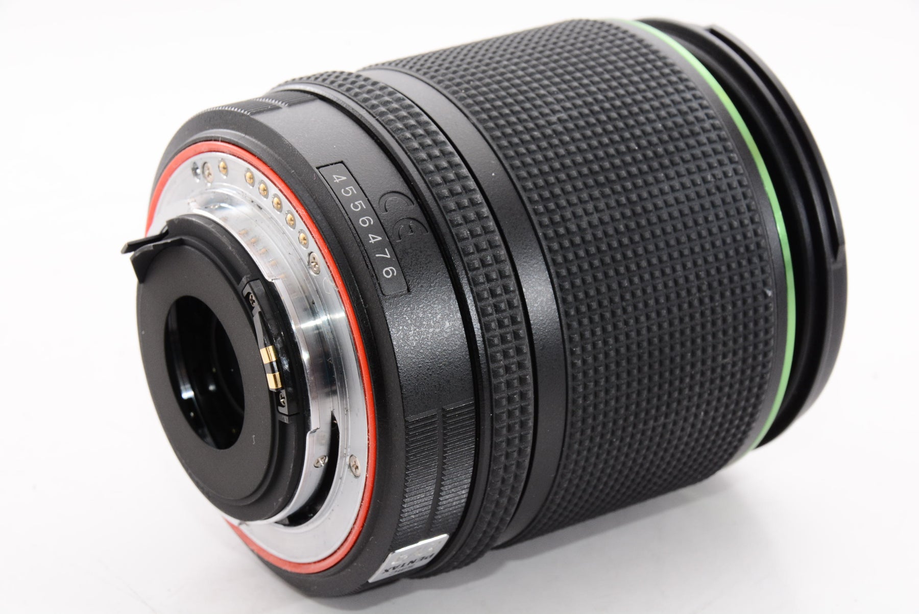 【外観特上級】PENTAX K-70 18-135mmWRレンズキット ブラック デジタル一眼レフカメラ 超高感度・高画質 2424万画素APS-C センサー アウトドアに最適 全天候型 一眼レフ 4.5段ボディ内手振れ補正搭載 明るく見やすいガラスペンタプリズム採用の視野率100%光学ファインダー 16258