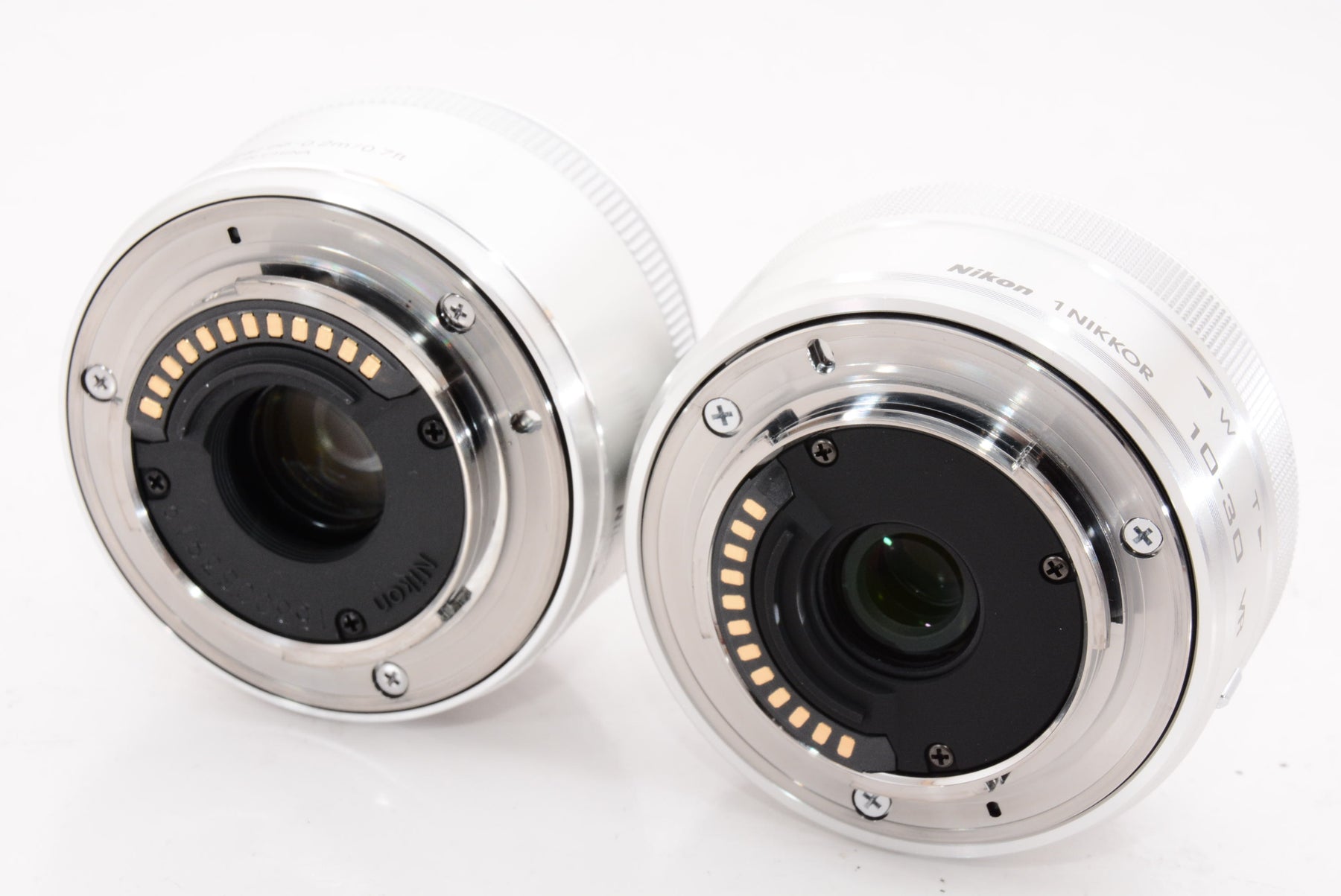 【外観特上級】Nikon ミラーレス一眼 Nikon1 J5 ダブルレンズキット シルバー J5WLKSL