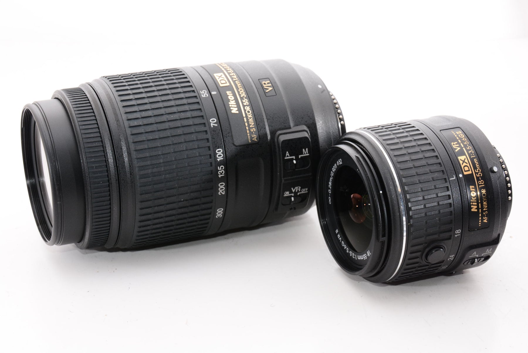 【外観特上級】Nikon デジタル一眼レフカメラ D5300 ダブルズームキット ブラック 2400万画素 3.2型液晶 D5300WZBK