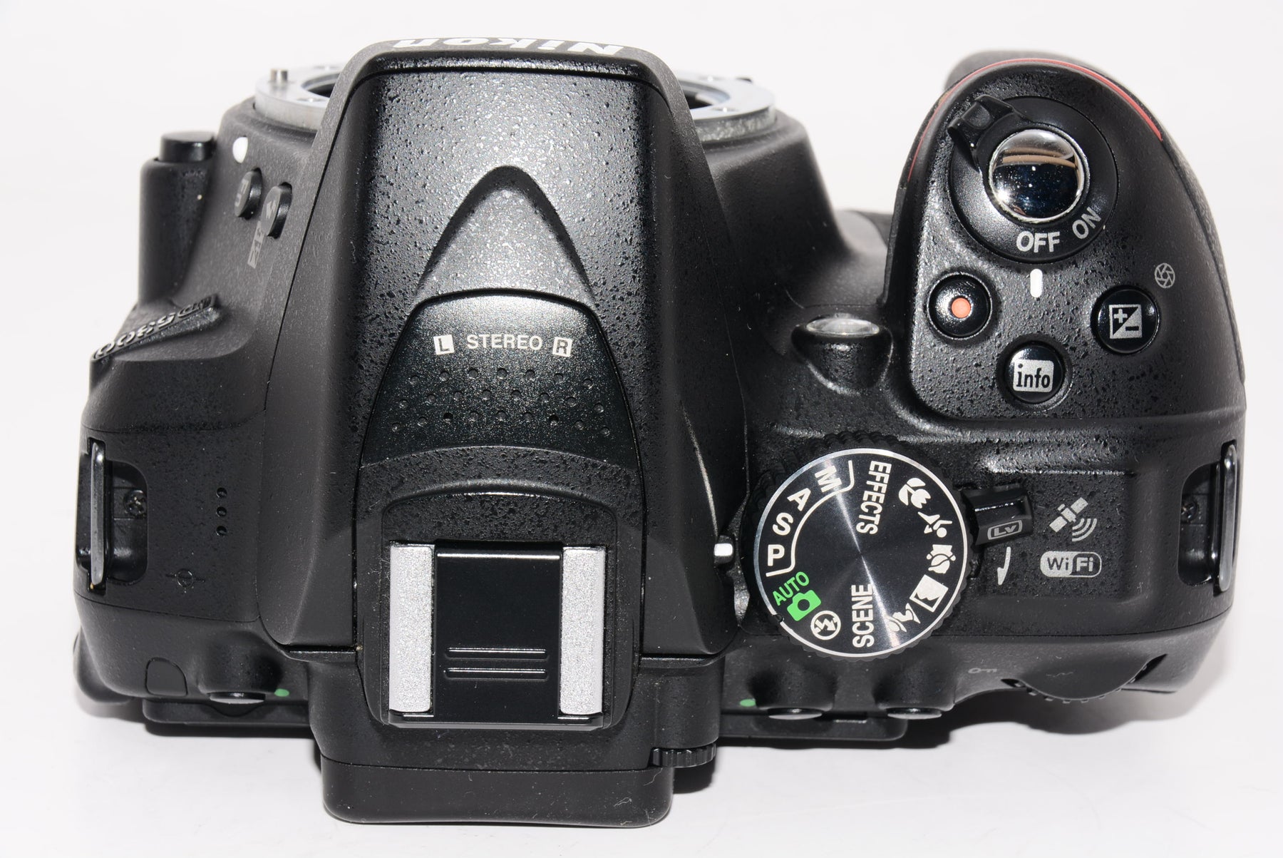 【オススメ】Nikon デジタル一眼レフカメラ D5300 ブラック 2400万画素 3.2型液晶 D5300BK