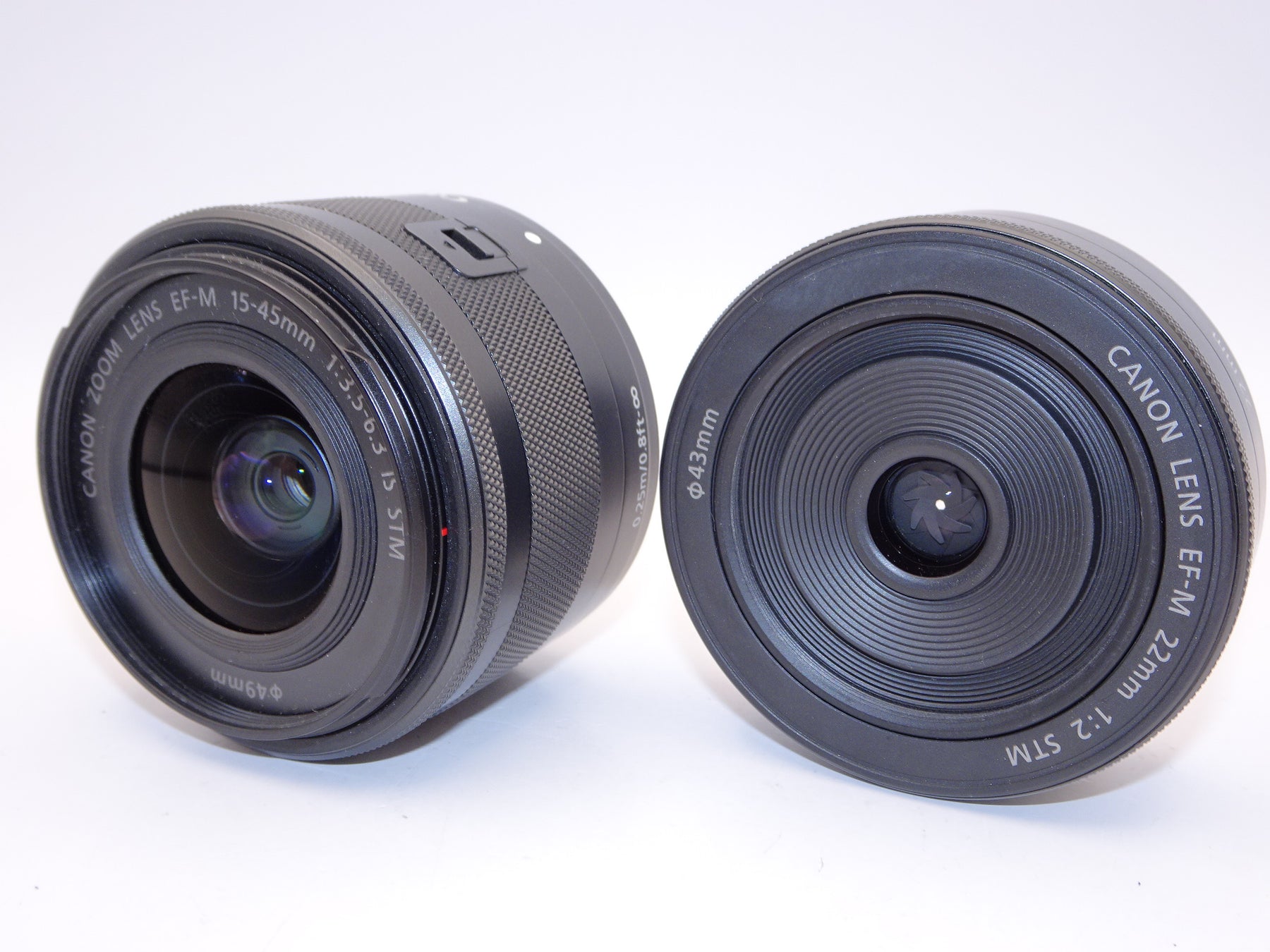 【外観特上級】Canon EOS M10 ダブルレンズキットブラック15-45mm F3.5-6.3 IS STM/22mm F2 STM